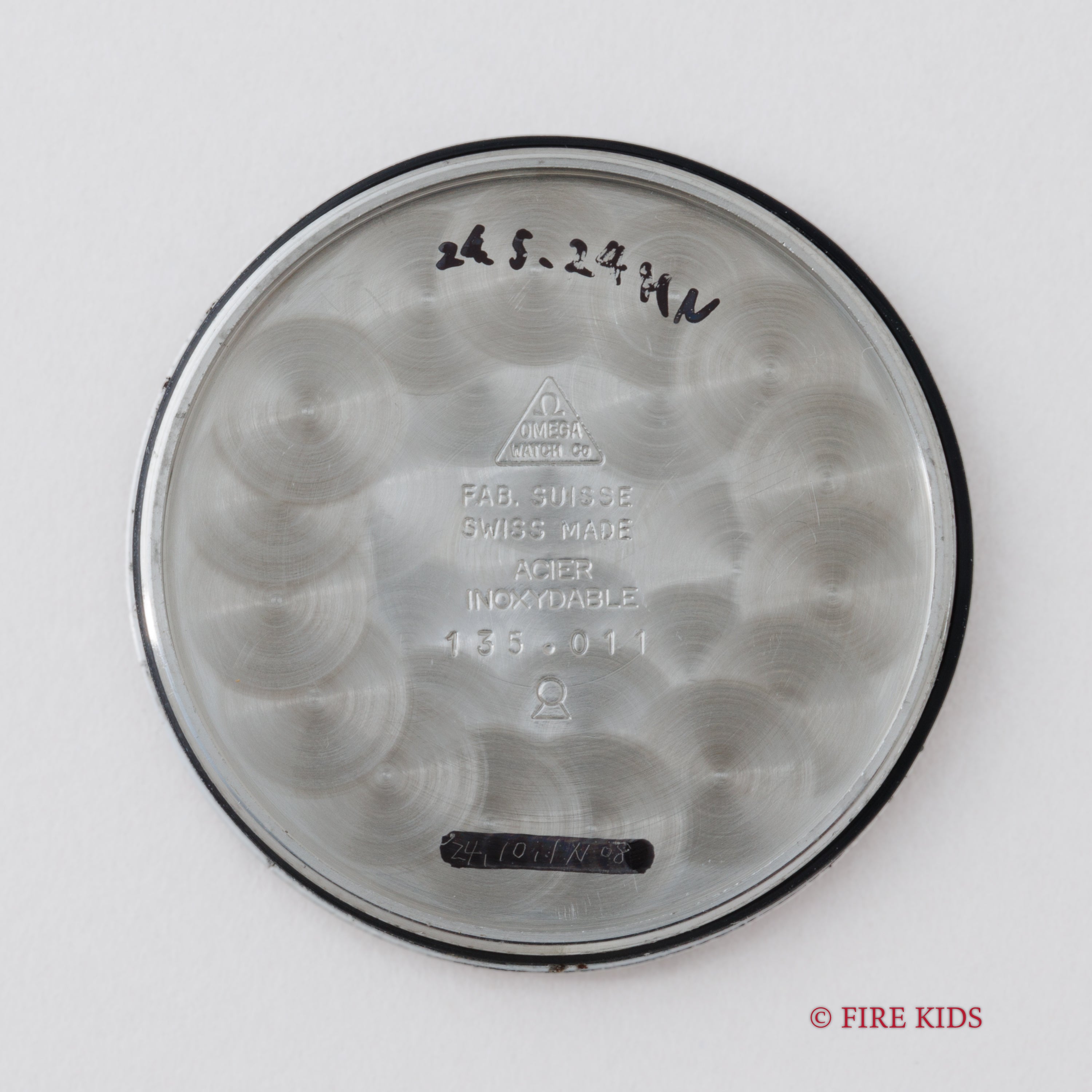 オメガ ジュネーブ ラウンドケース 1967年製 手巻き ノンデイト Ref.135.011 純正ライスブレス