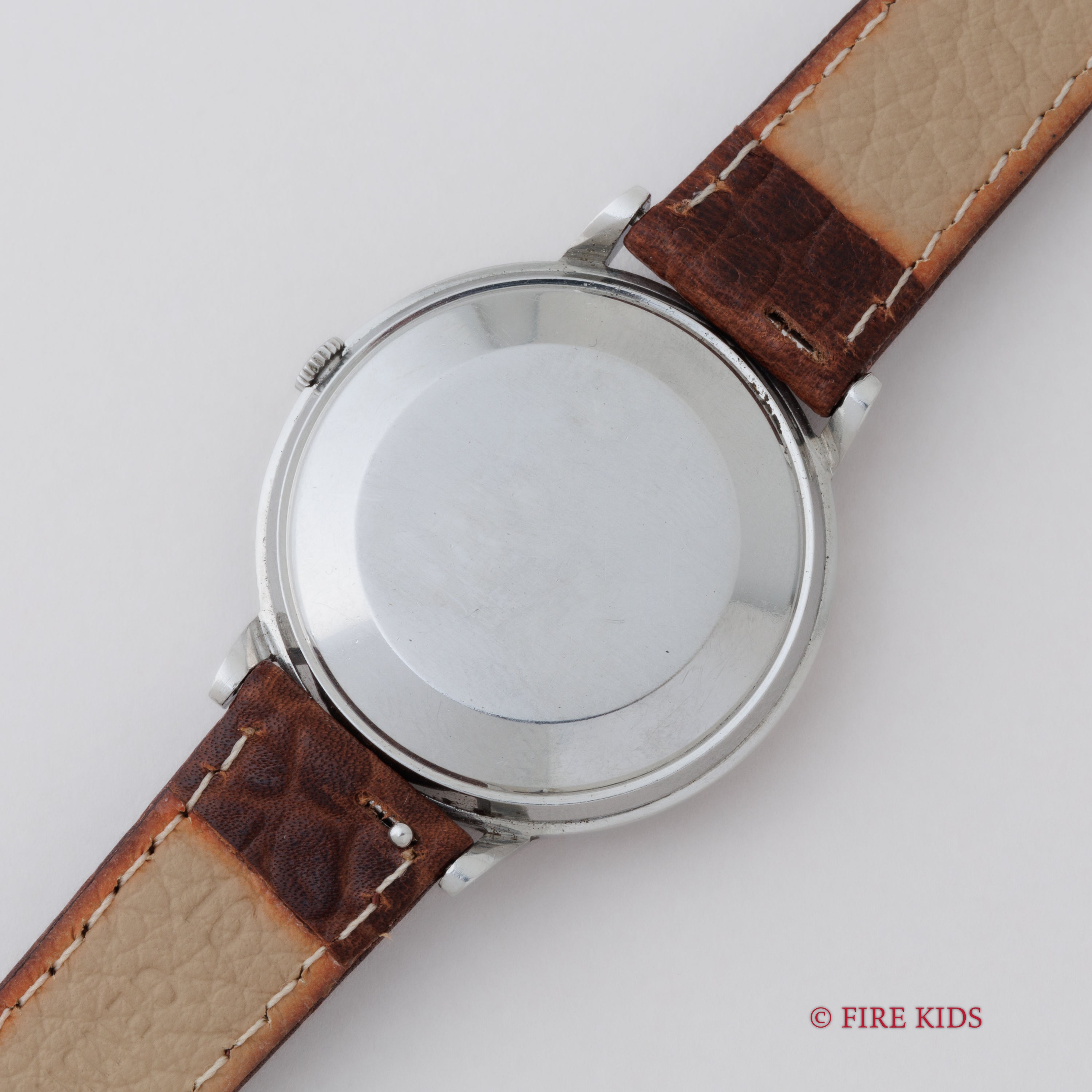 IWC 1963年製 ラウンドケース Ref.603A ペラトン式自動巻 Cal.853 ノンデイト お魚リューズ