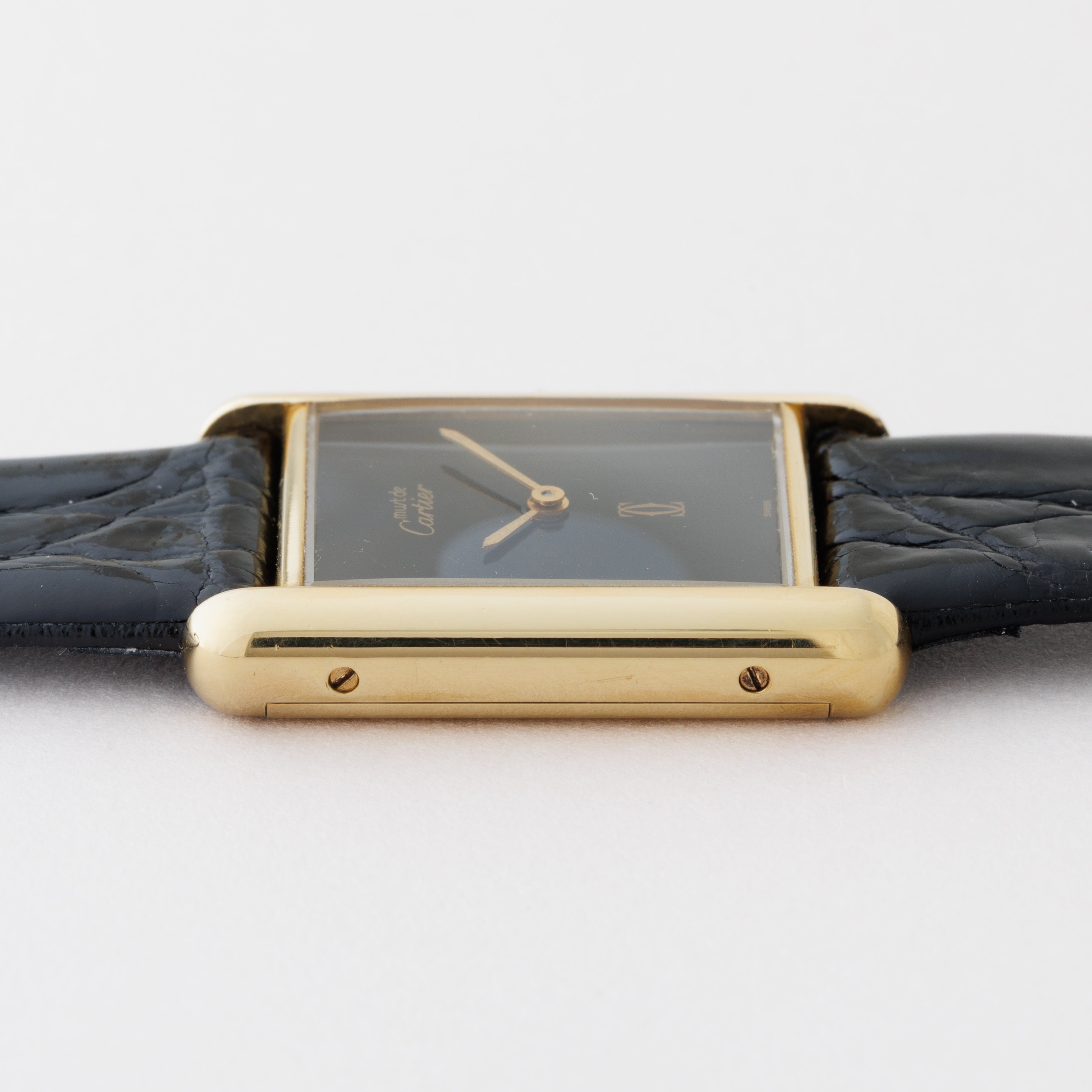 カルティエ マストタンク LMサイズ 1980年代製 ブラックダイヤル 純正尾錠付き