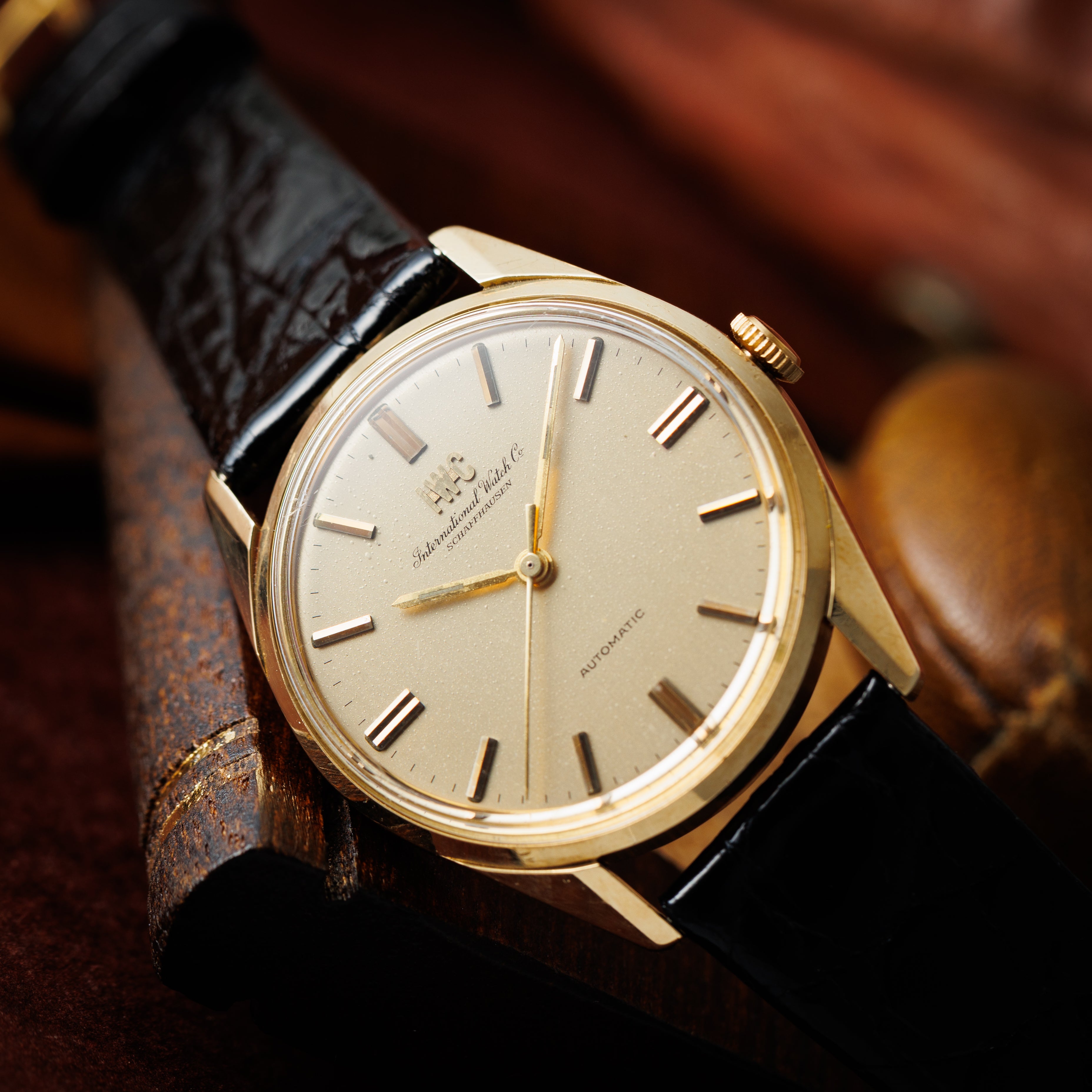 IWC 14金無垢ラウンドケース 1970年製 ペラトン式自動巻きCal.854 Ref.R910A ノンデイト