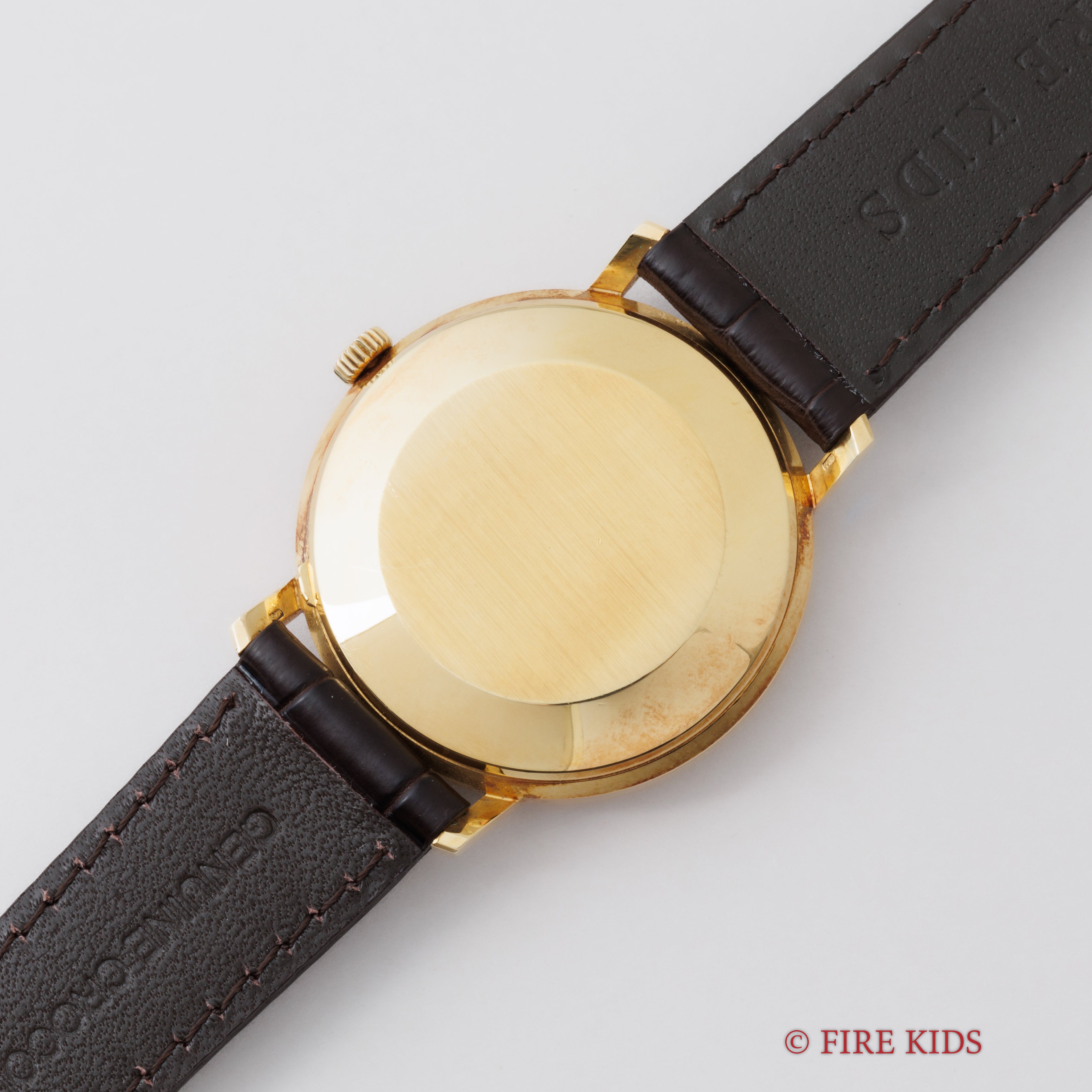 IWC ラウンドケース 18金無垢 ペラトン式自動巻き 1967年製 Cal.8541 Ref.808A ボンベダイヤル 純正尾錠付き