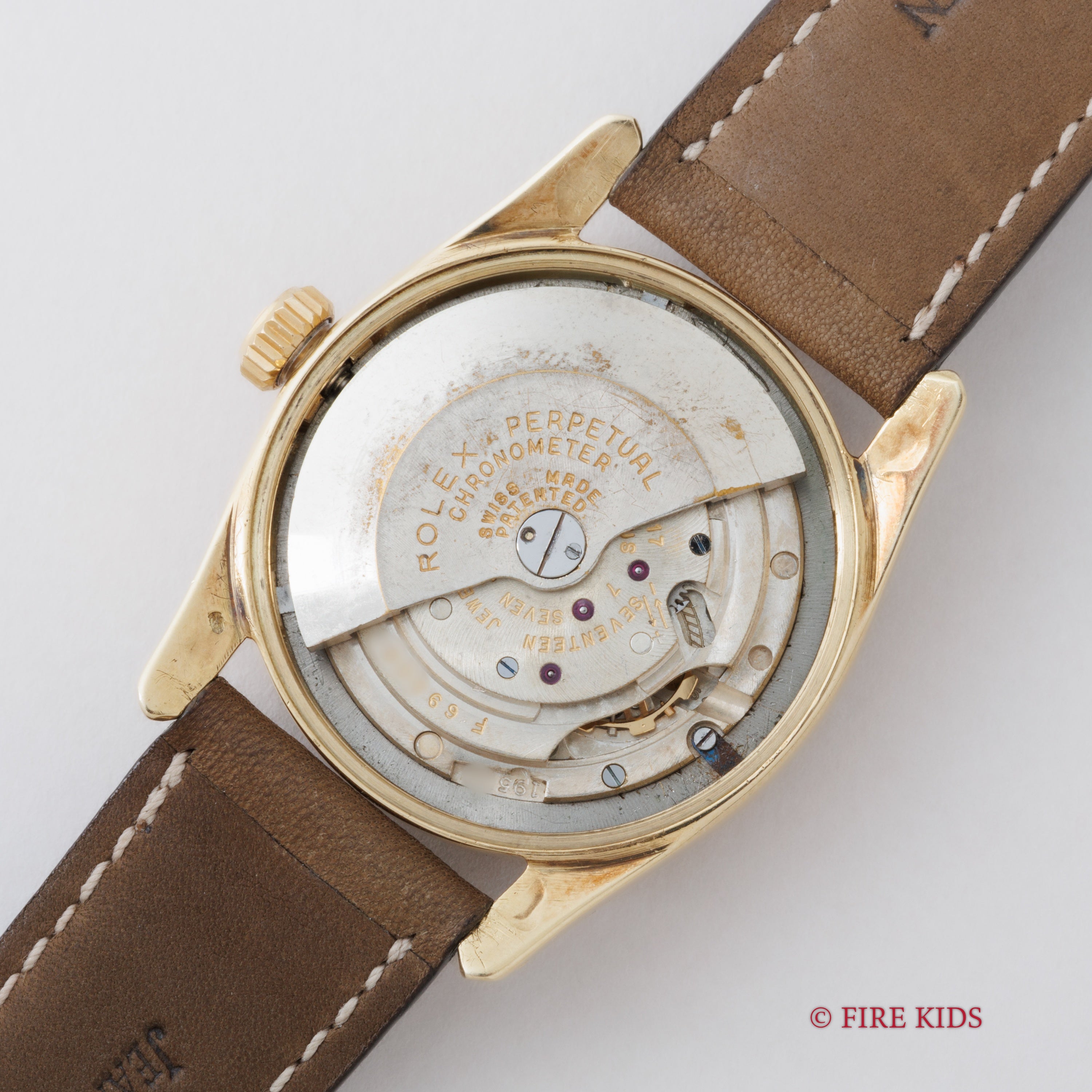 ロレックス 14金無垢ボンベイケース セミバブルバック 1951年製 赤OFFICIALLY Ref.6092 ギョウシェダイヤル