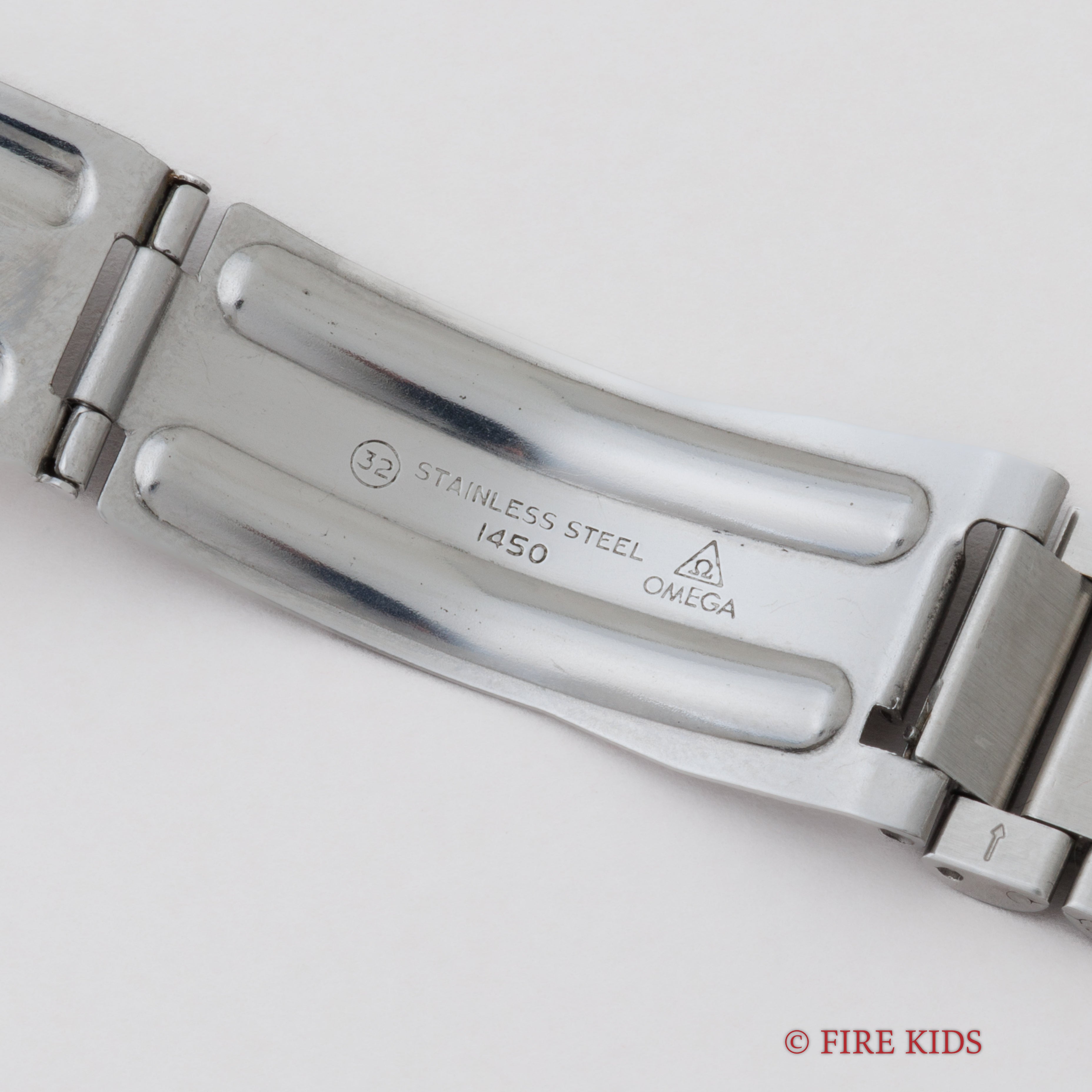 オメガ スピードマスタープロフェッショナル 1989年製 Ref.145.022 5th 20周年記念 下がりr 箱、ギャラ付き