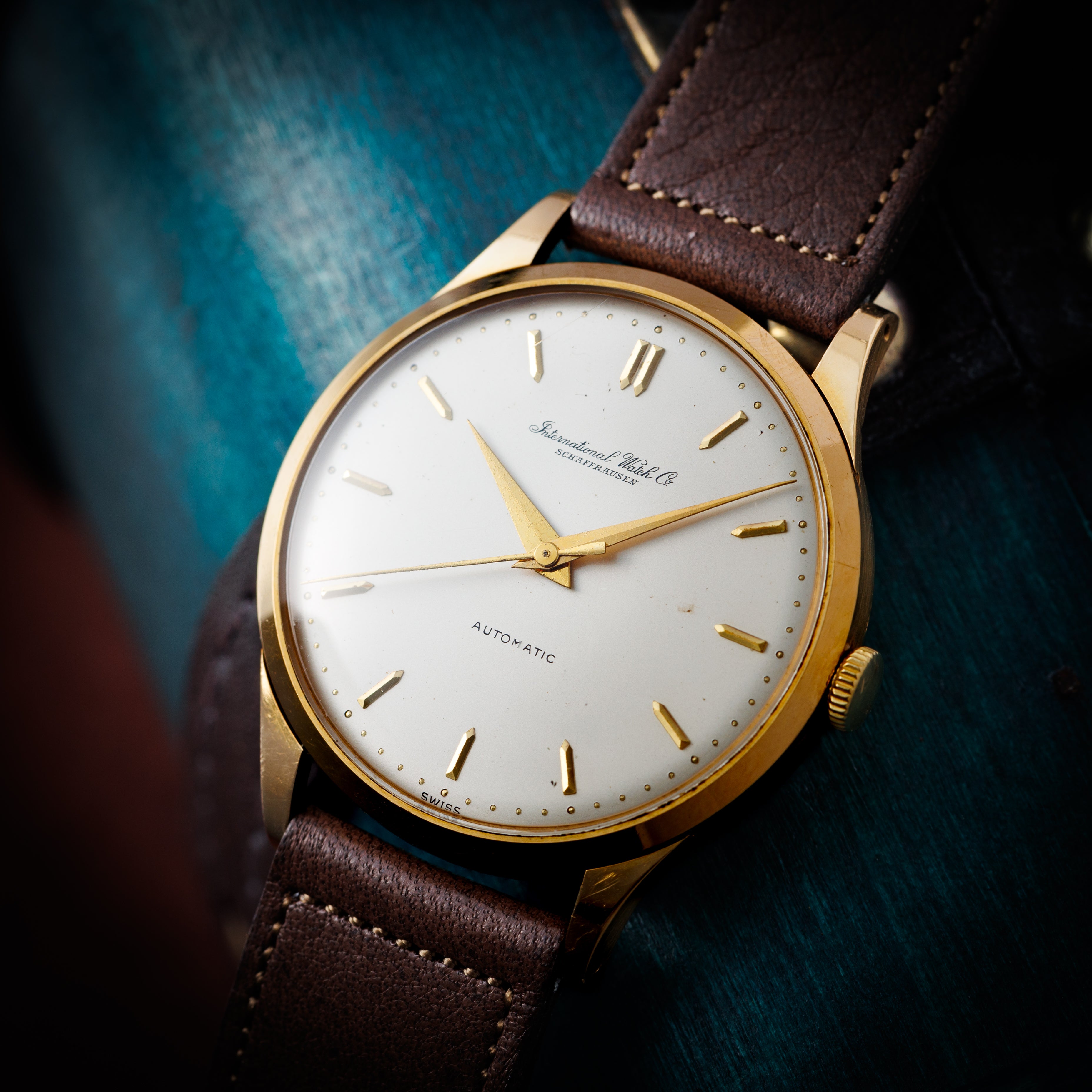 IWC 18金無垢ラウンドケース 1960年製(昭和35年製) ペラトン式自動巻きCal.853