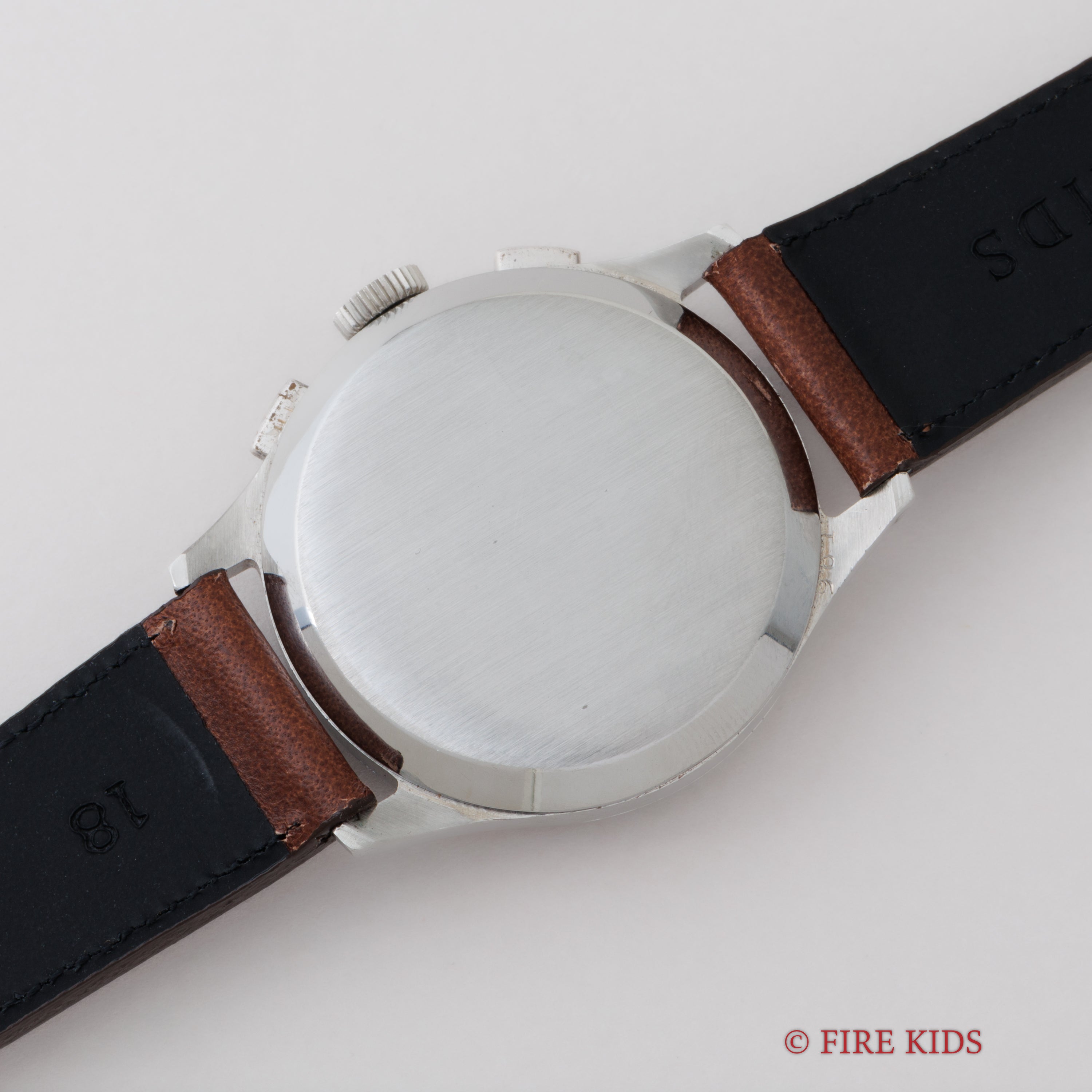 アンジェラス 2レジスター クロノグラフ 1940年代製 オリジナルブラックダイヤル 手巻き Cal.215