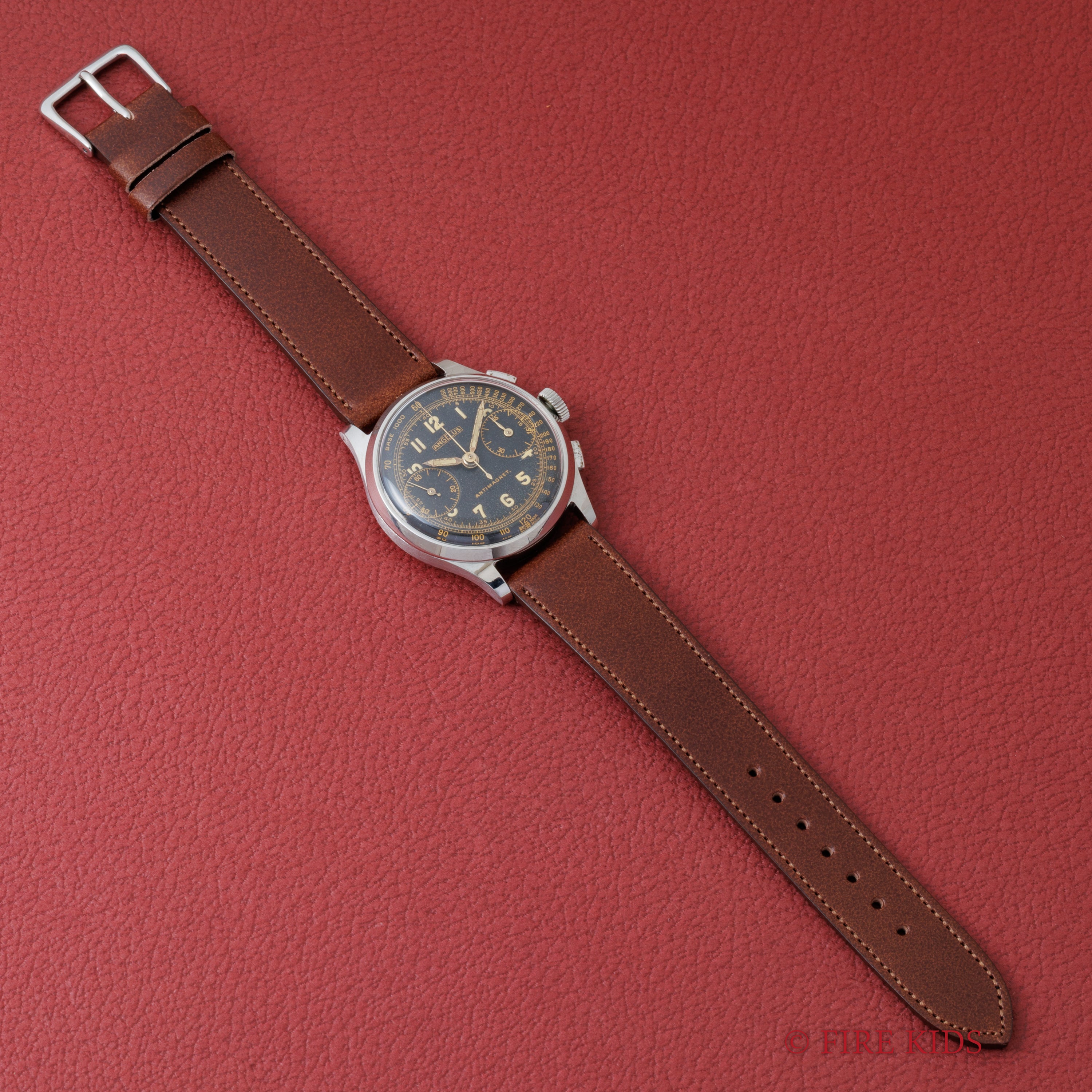 アンジェラス 2レジスター クロノグラフ 1940年代製 オリジナルブラックダイヤル 手巻き Cal.215