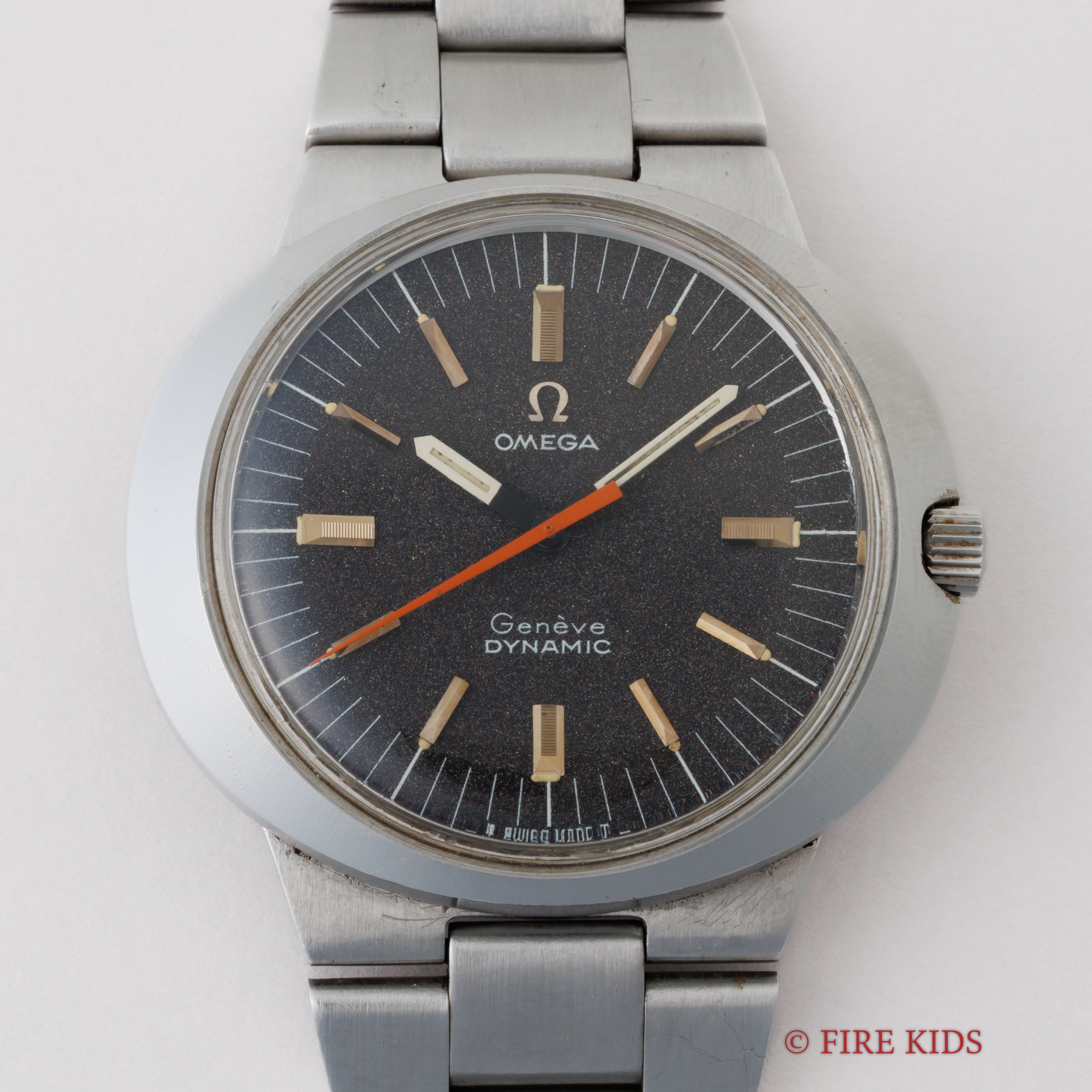 オメガ ジュネーブ ダイナミック 1969年製 ノンデイト 手巻き 純正ブレス付き