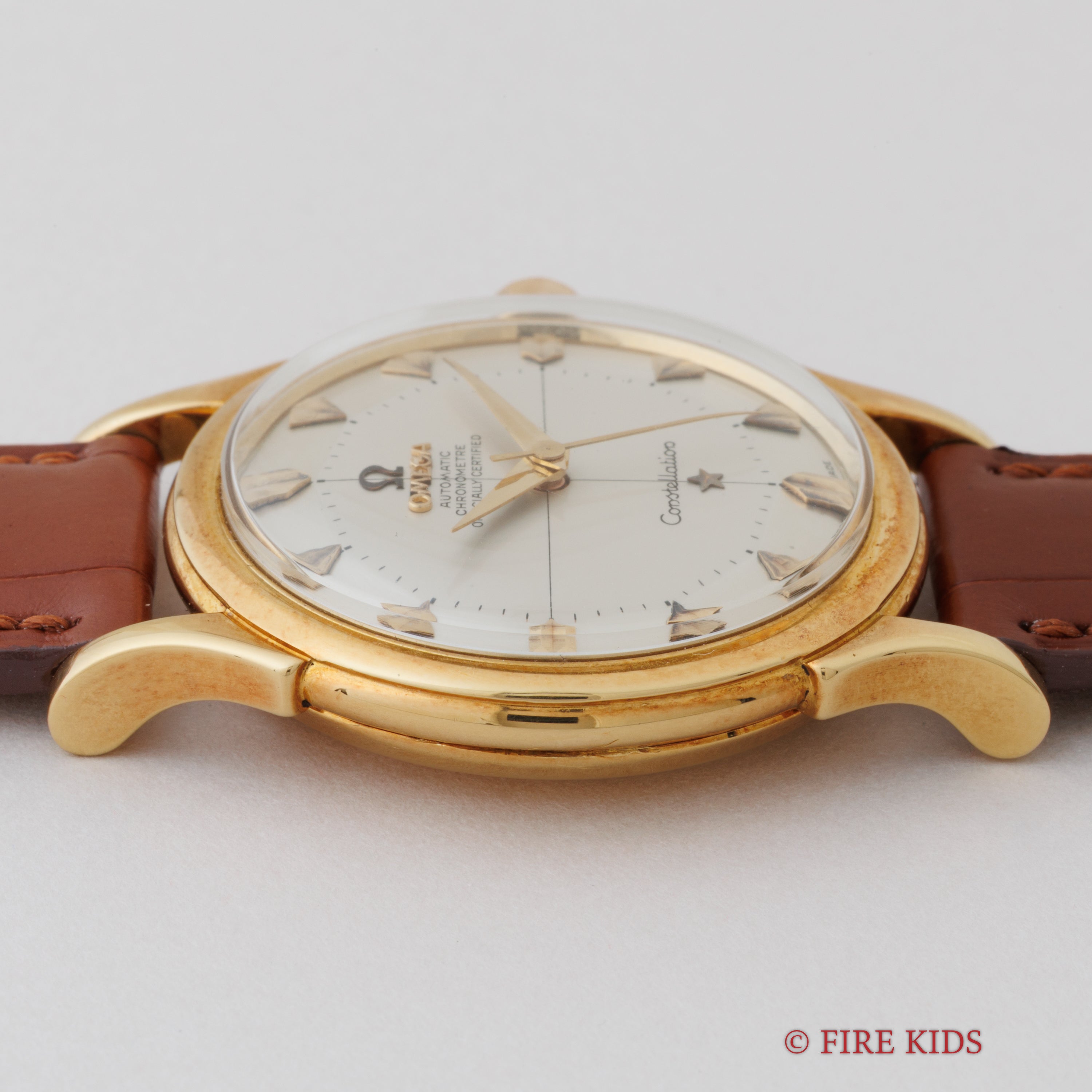 オメガ 18金無垢コンステレーション 12角 ハートインデックス 1956年製 クロノメーター自動巻き Cal.501