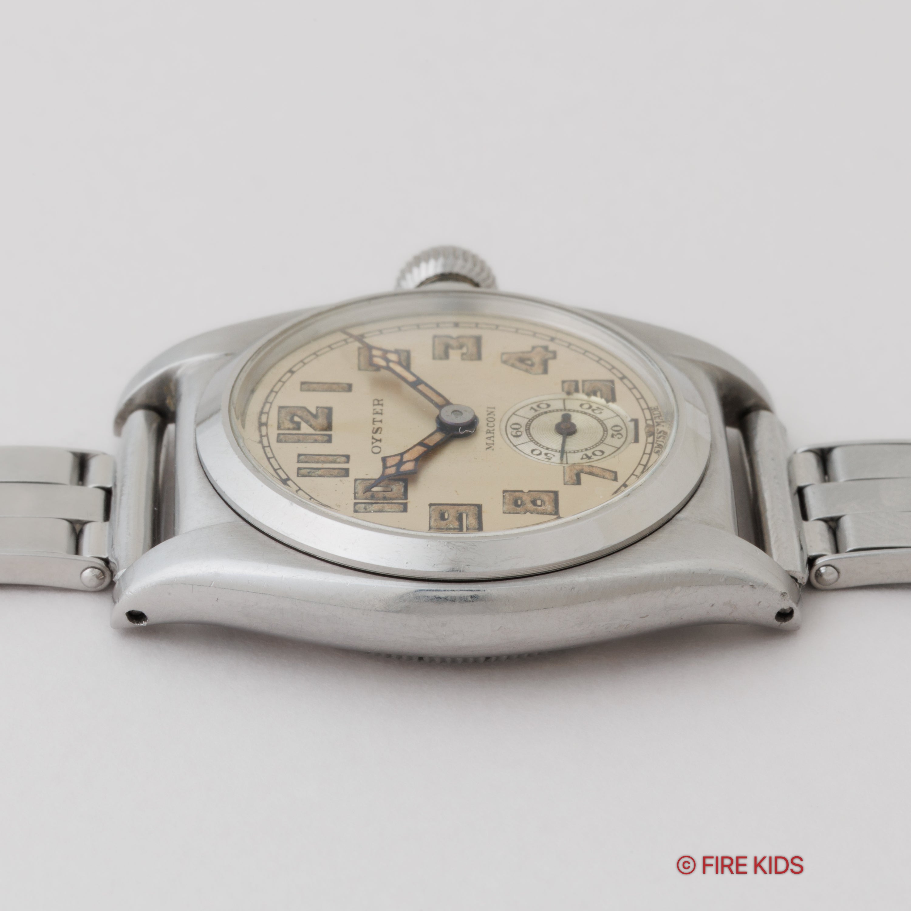 オイスターウォッチカンパニー マルコーニ フラットバック 1939年製 スモールセコンド手巻 Cal.59 GFブレス