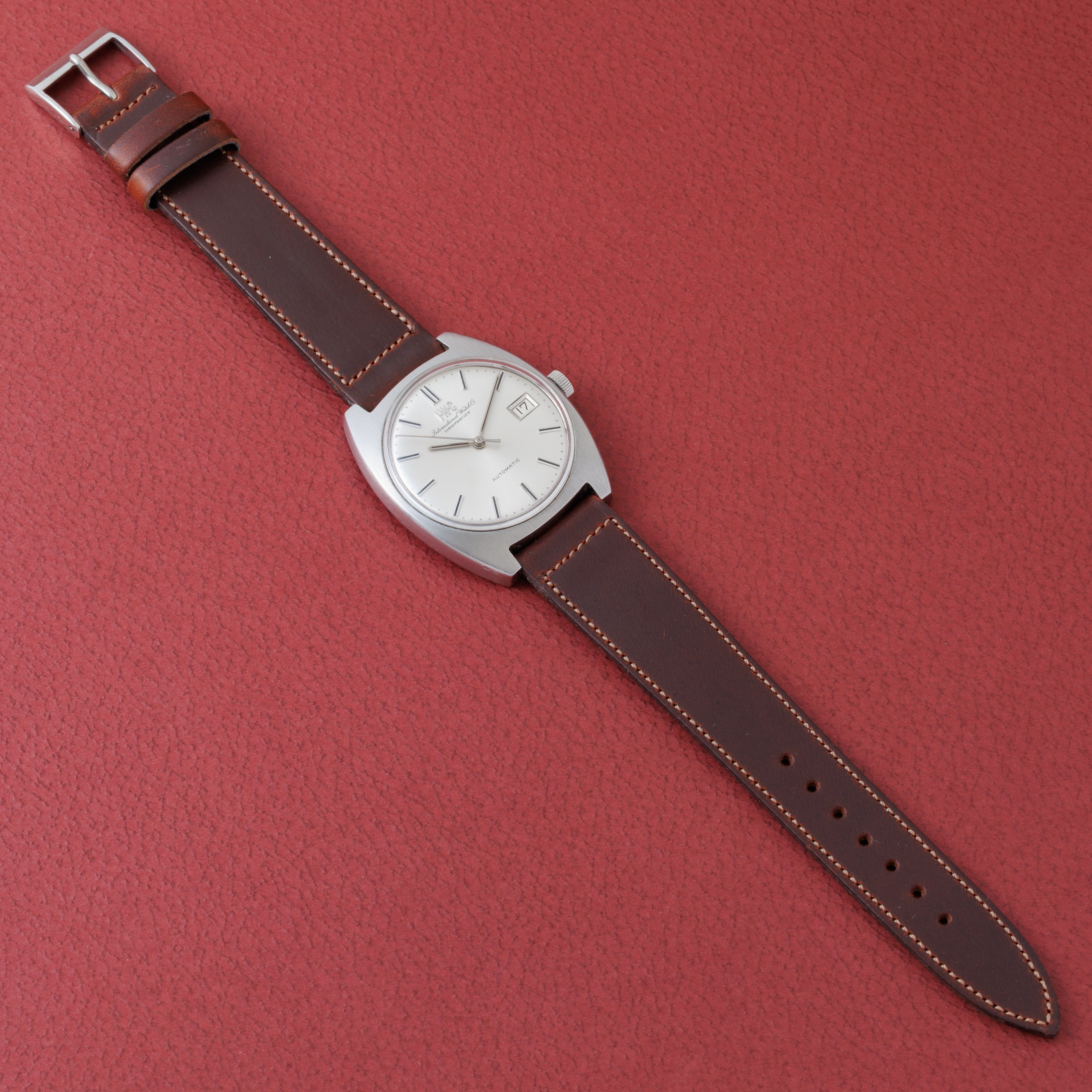 IWC 1967年製 Ref.814A クッションケース ペラトン式自動巻き Cal.8541