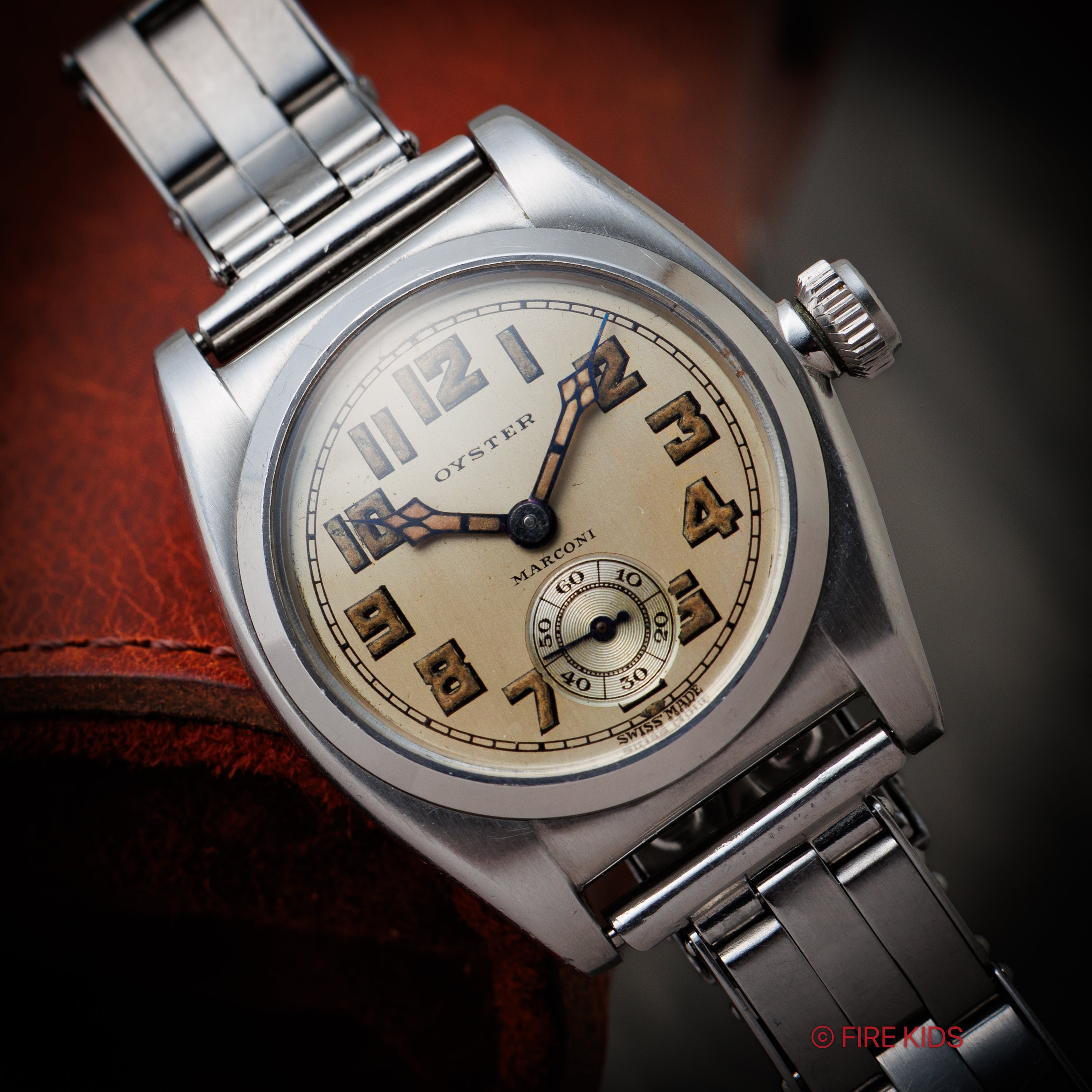 オイスターウォッチカンパニー マルコーニ フラットバック 1939年製 スモールセコンド手巻 Cal.59 GFブレス