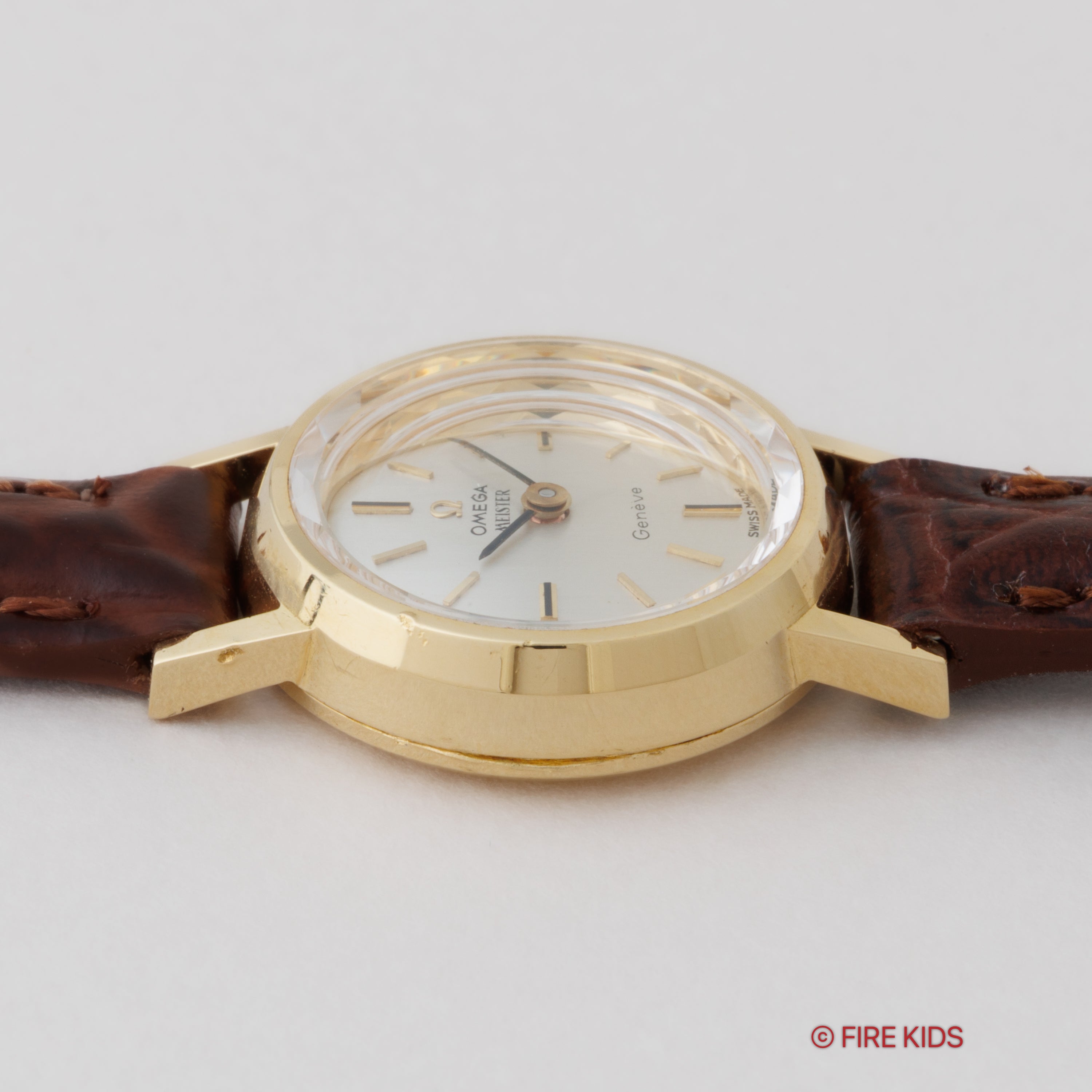 オメガ ジュネーブ マイスターWネーム レディース 18金無垢 1967年製 手巻き カットガラス Ref.511.122