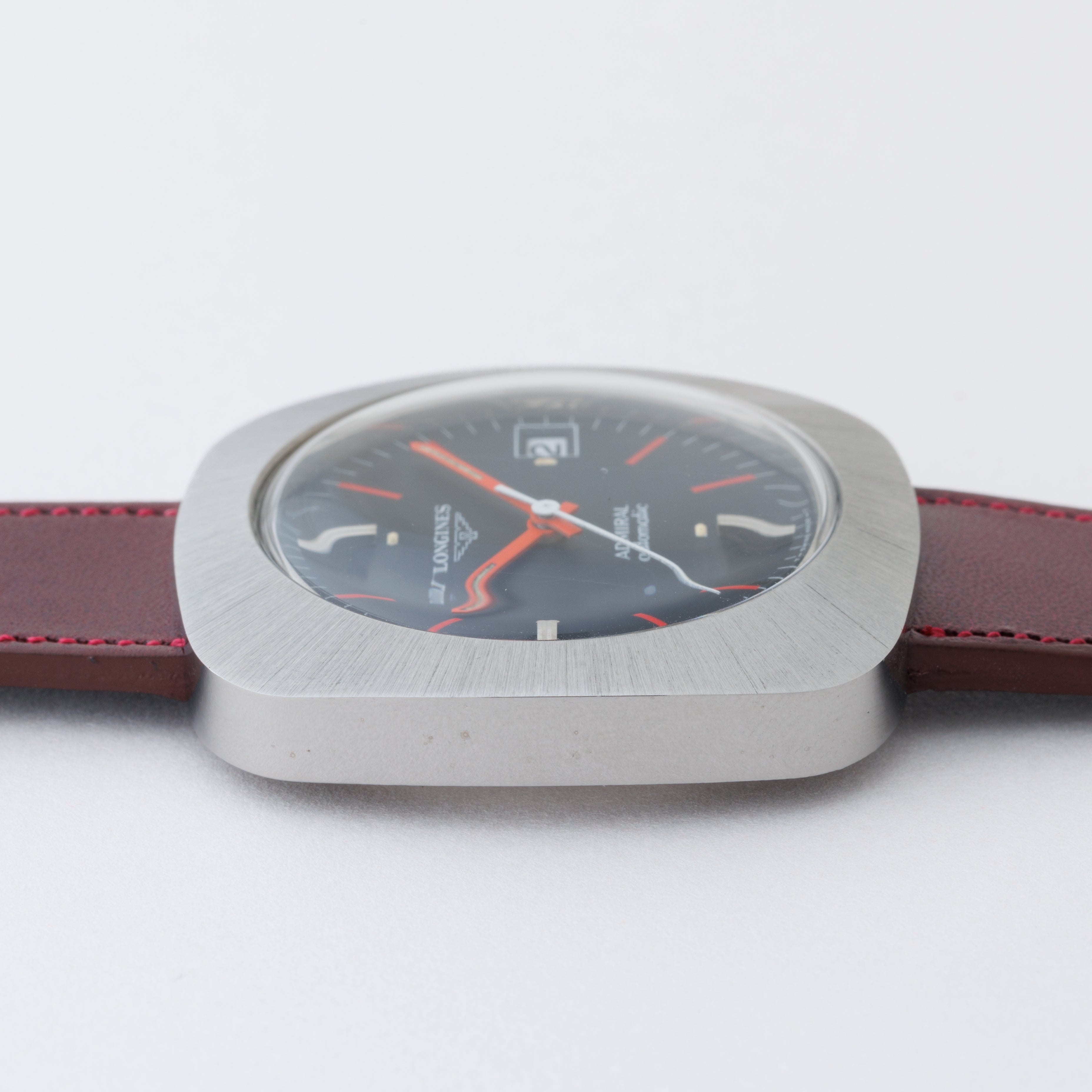 ロンジン アドミラル 1970年代製 ブラックダイヤル 赤針 10振動自動巻き 美品