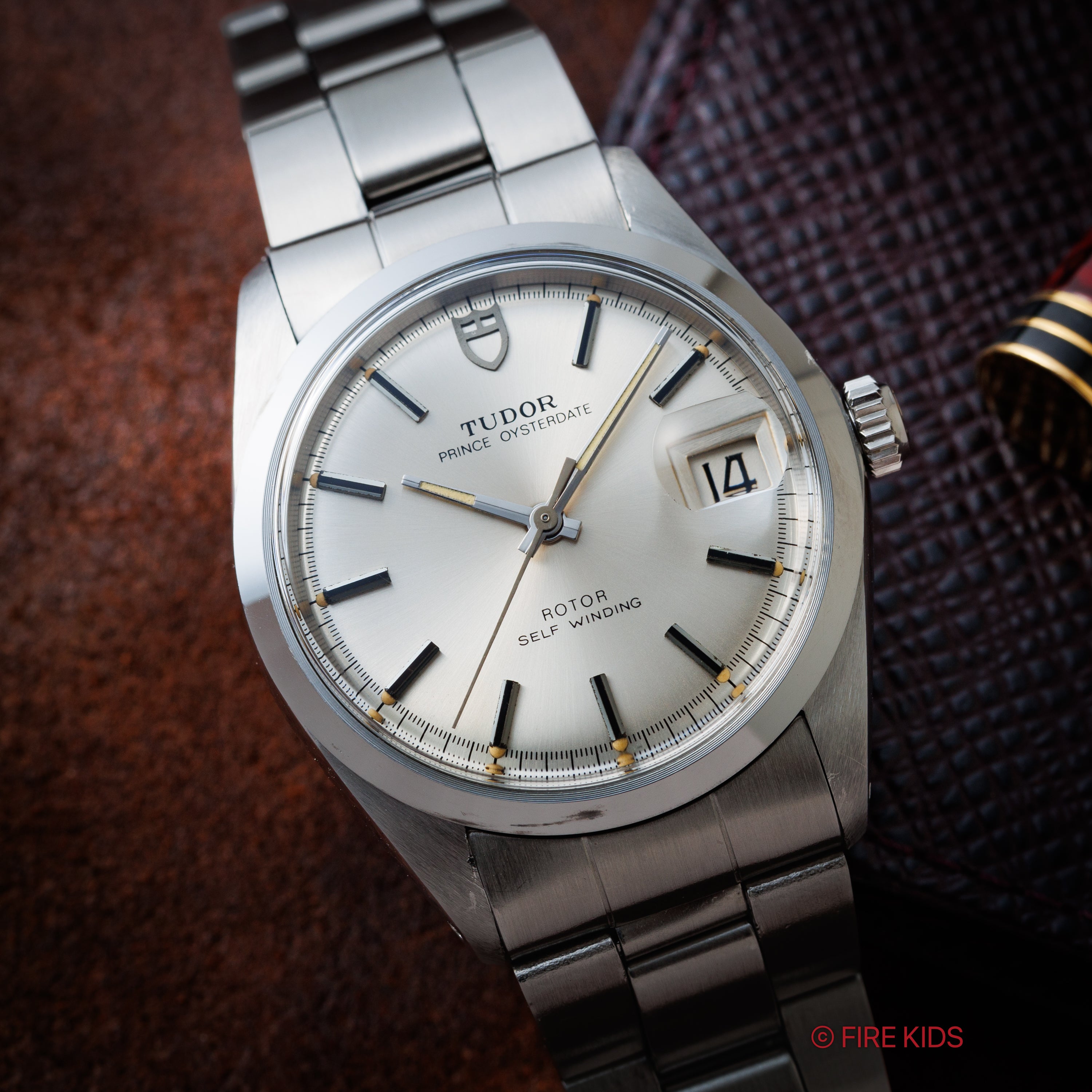 チューダー プリンスオイスターデイト 1979年製 Ref.90500 シルバーダイヤル 王冠リューズ ロレックス純正ステンレスブレス