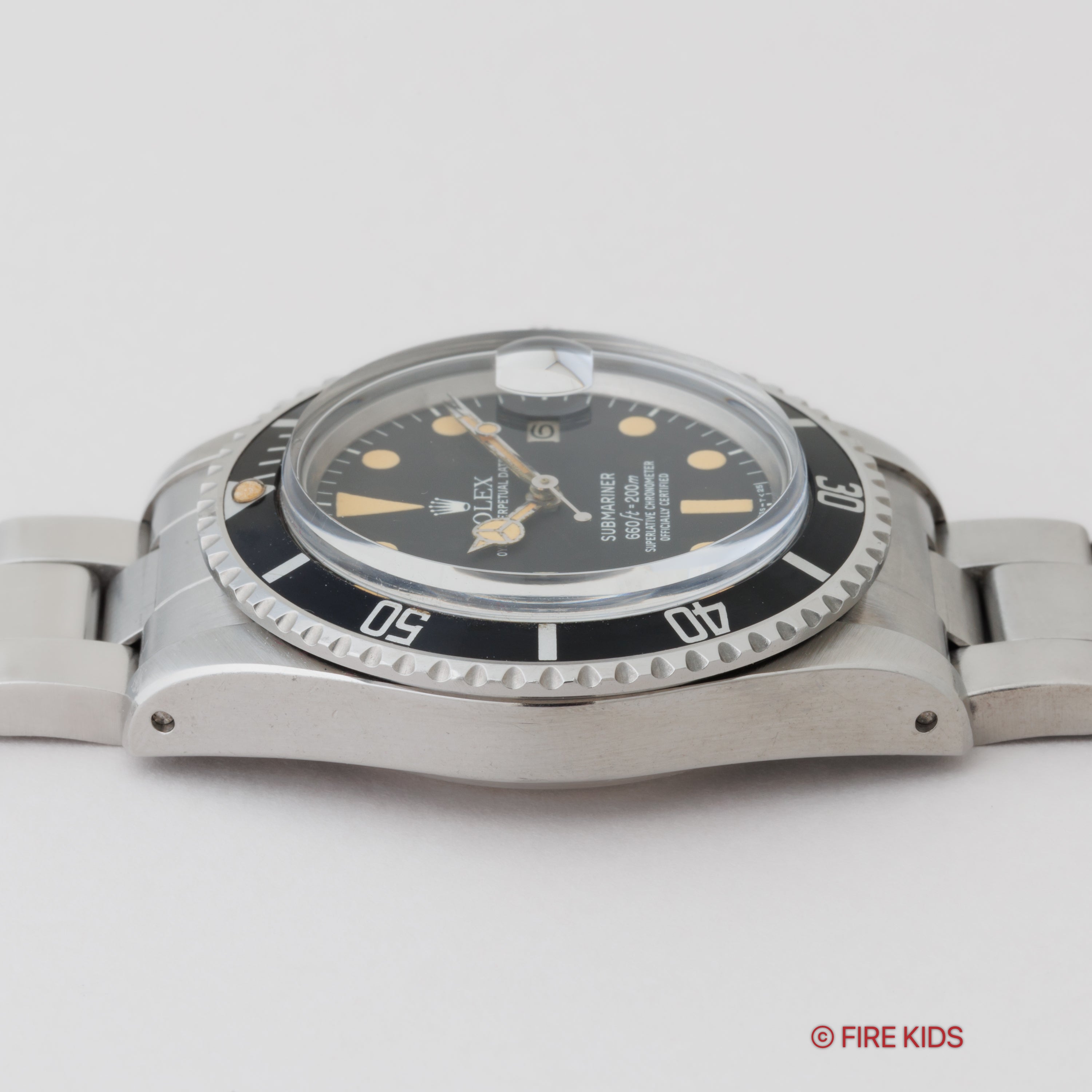 ロレックス サブマリーナーデイト 1977年製 Ref.1680 オールトリチウム 白サブマーク2ダイヤル