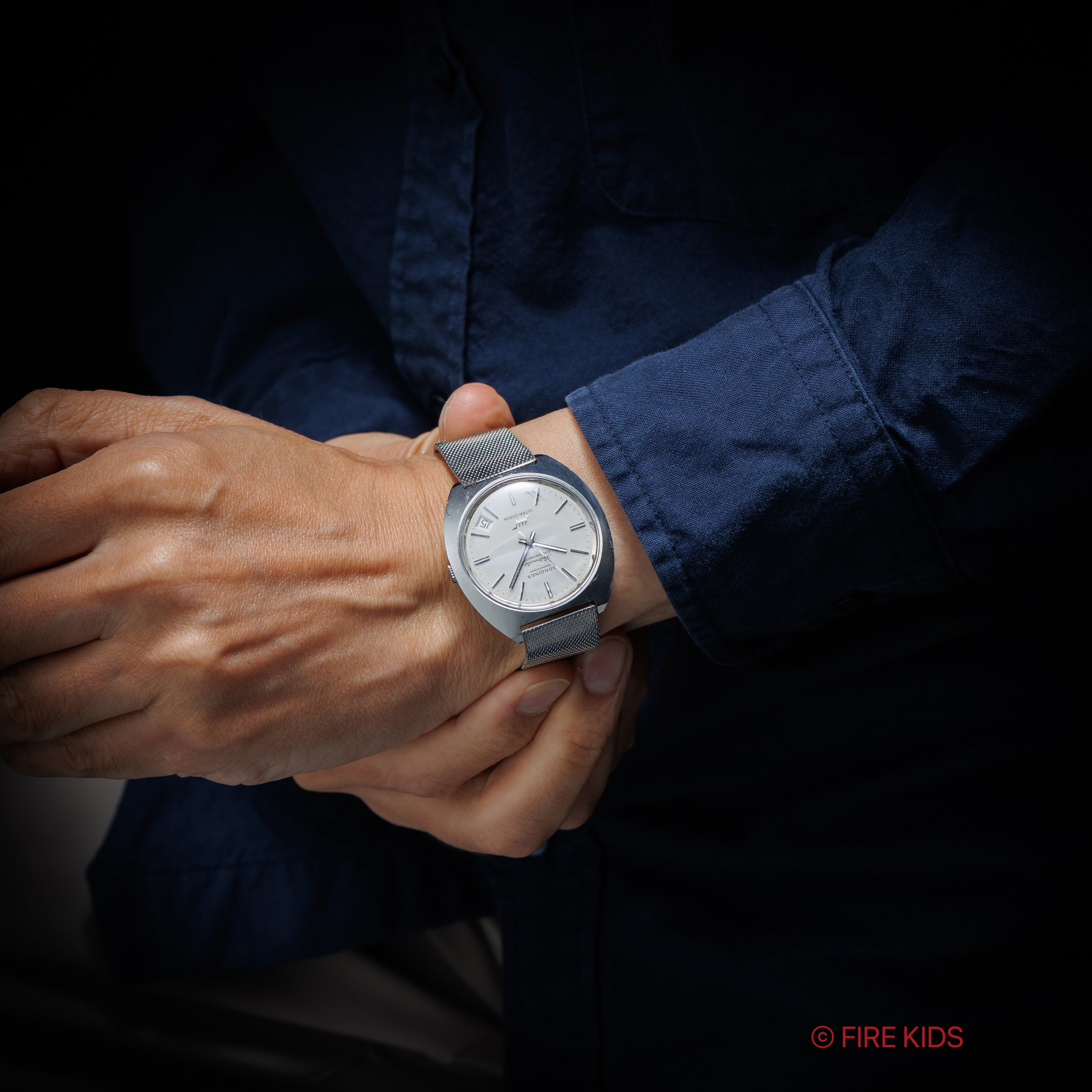 ロンジン ウルトラクロン シルバーダイヤル 純正メッシュブレス 8振動自動巻き 箱付き