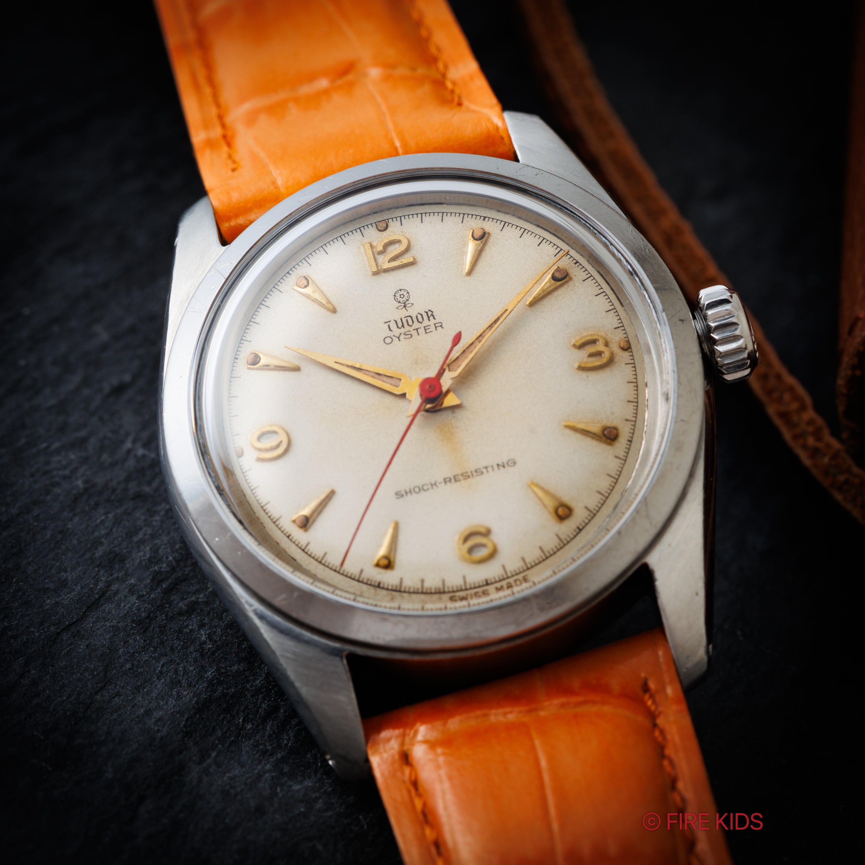 チューダー オイスター 小薔薇 1955年製 オリジナル飛びアラビアダイヤル 赤秒針 Ref.7904