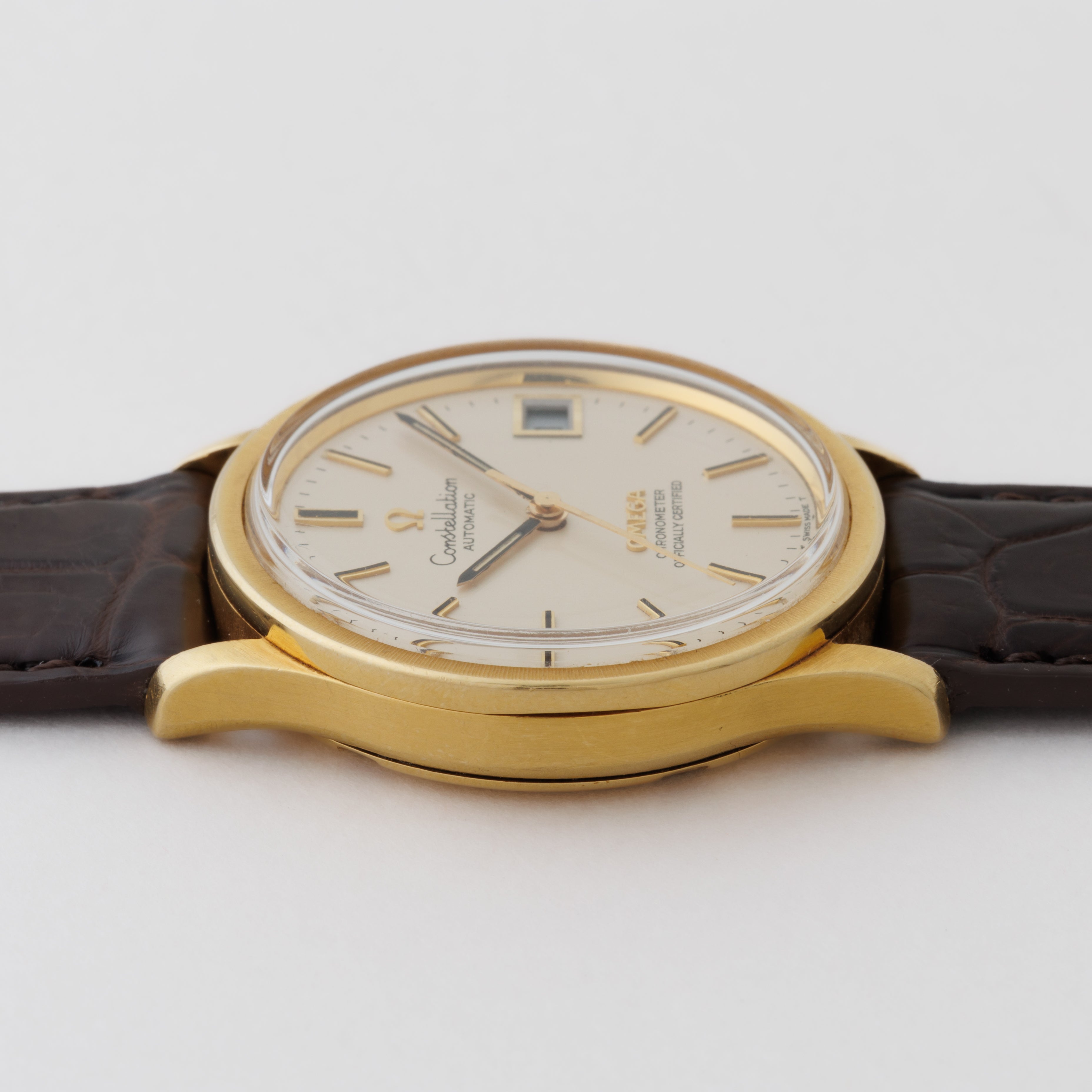 オメガ 18金無垢コンステレーション カラトラバケース 1969年製 Ref.166052