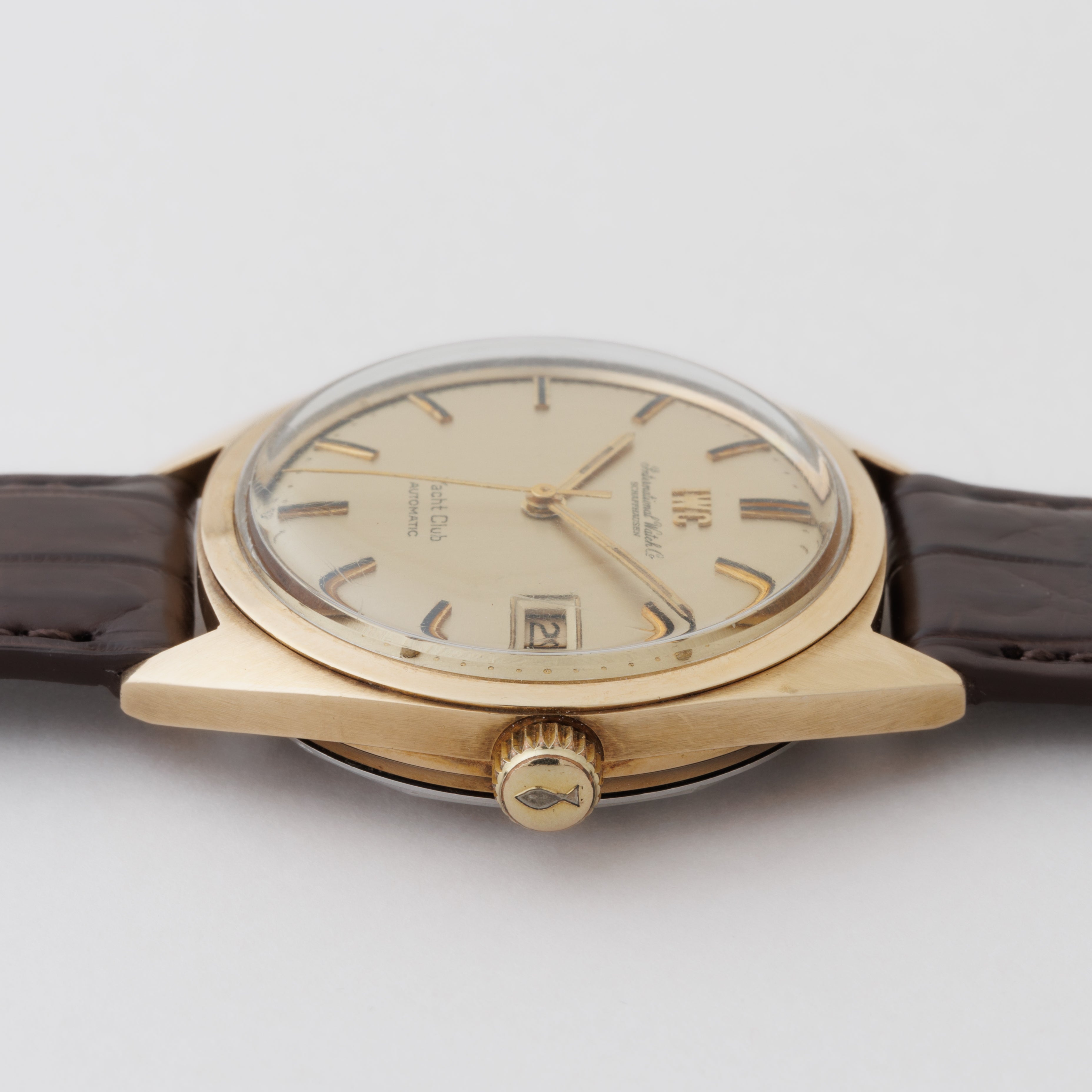 IWC 14金無垢ヨットクラブ バックステン Ref.911A 1968年製 ペラトン式自動巻き Cal.8541