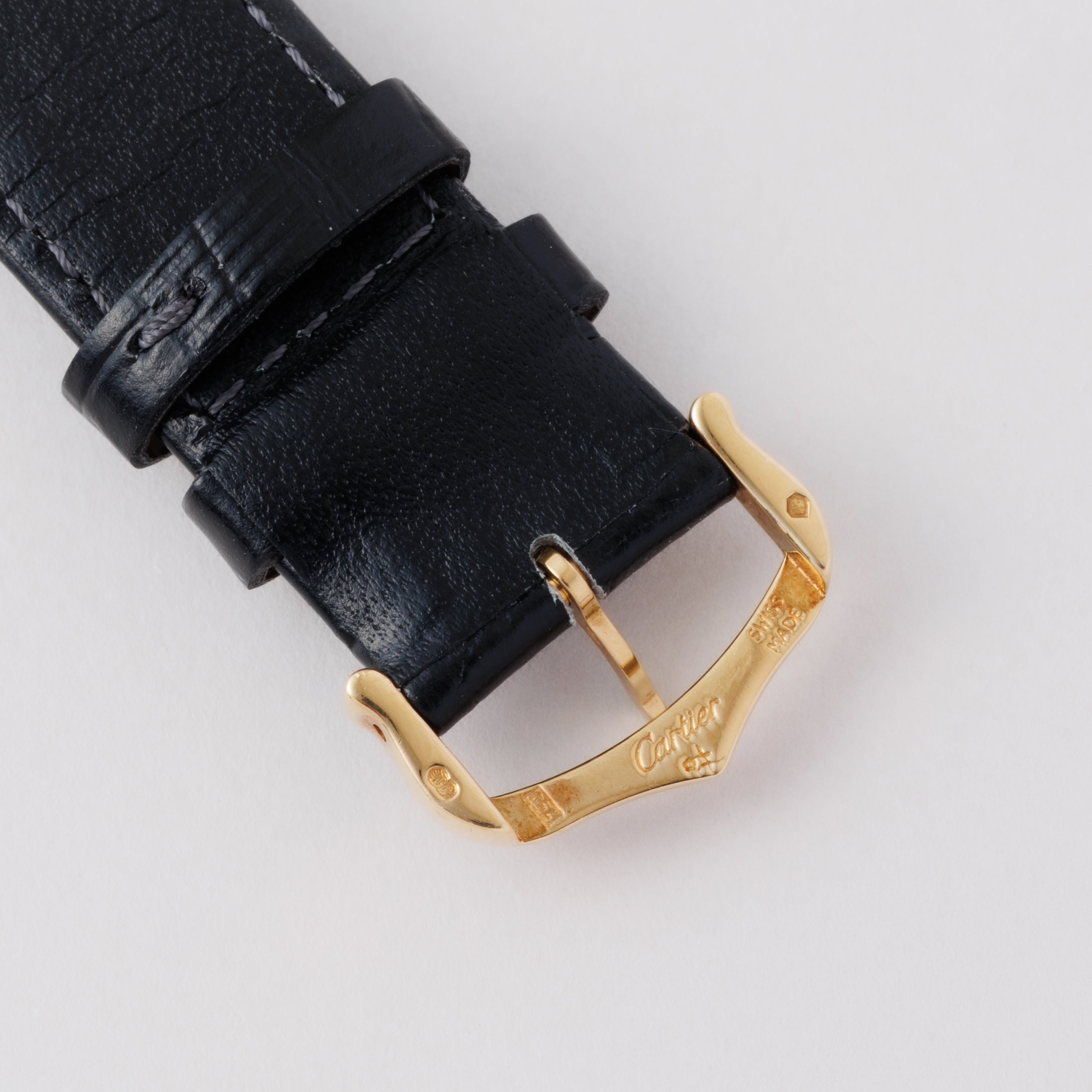 カルティエ 18金無垢タンク フランセーズ LMサイズ 1990年代製 ギョーシェダイヤル 純正尾錠付き