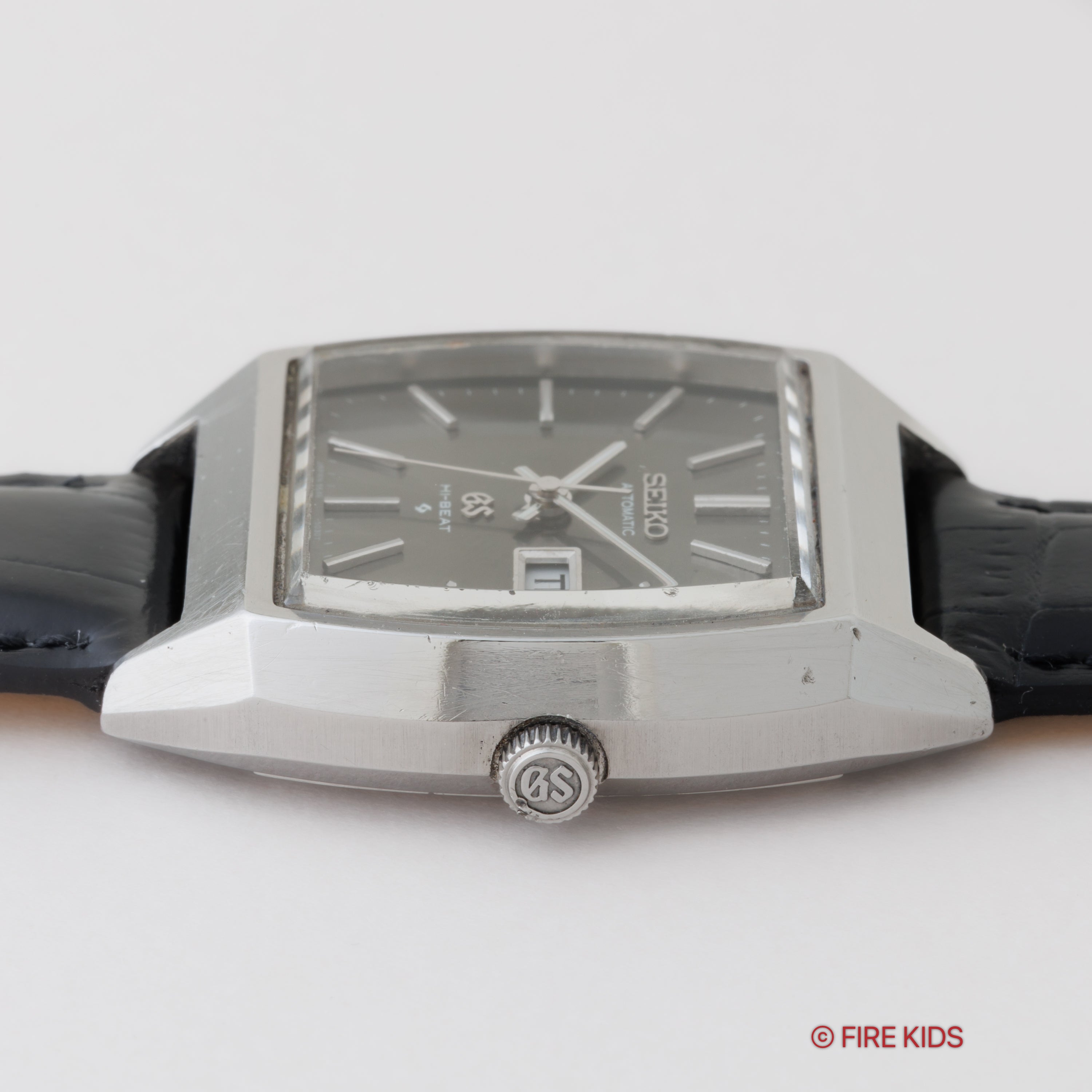 グランドセイコー 1972年製 バレル型ケース Ref.5646-5010 GS グレー文字盤 ハイビート自動巻