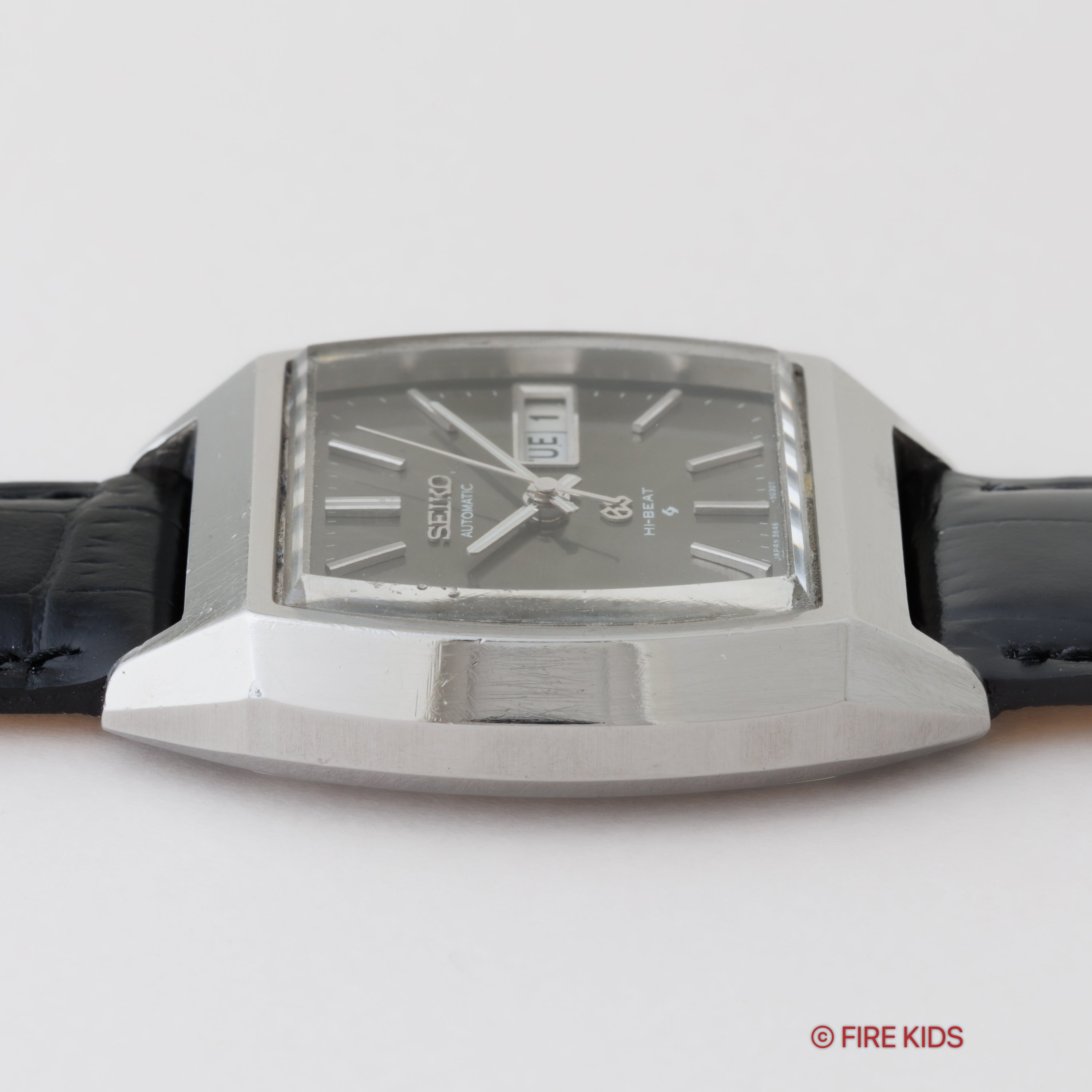 グランドセイコー 1972年製 バレル型ケース Ref.5646-5010 GS グレー文字盤 ハイビート自動巻