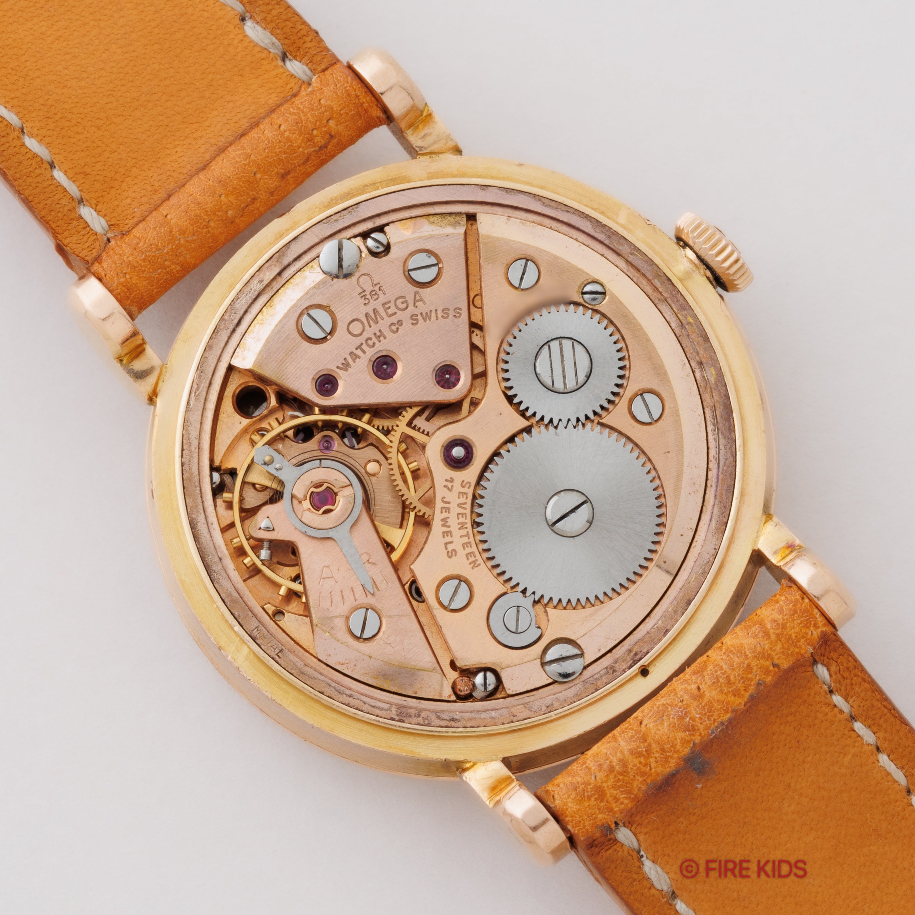 オメガ 18金無垢ピンクゴールド コスミックトリプルカレンダー ムーンフェイズ 1948年製 創立100周年モデル Cal.381