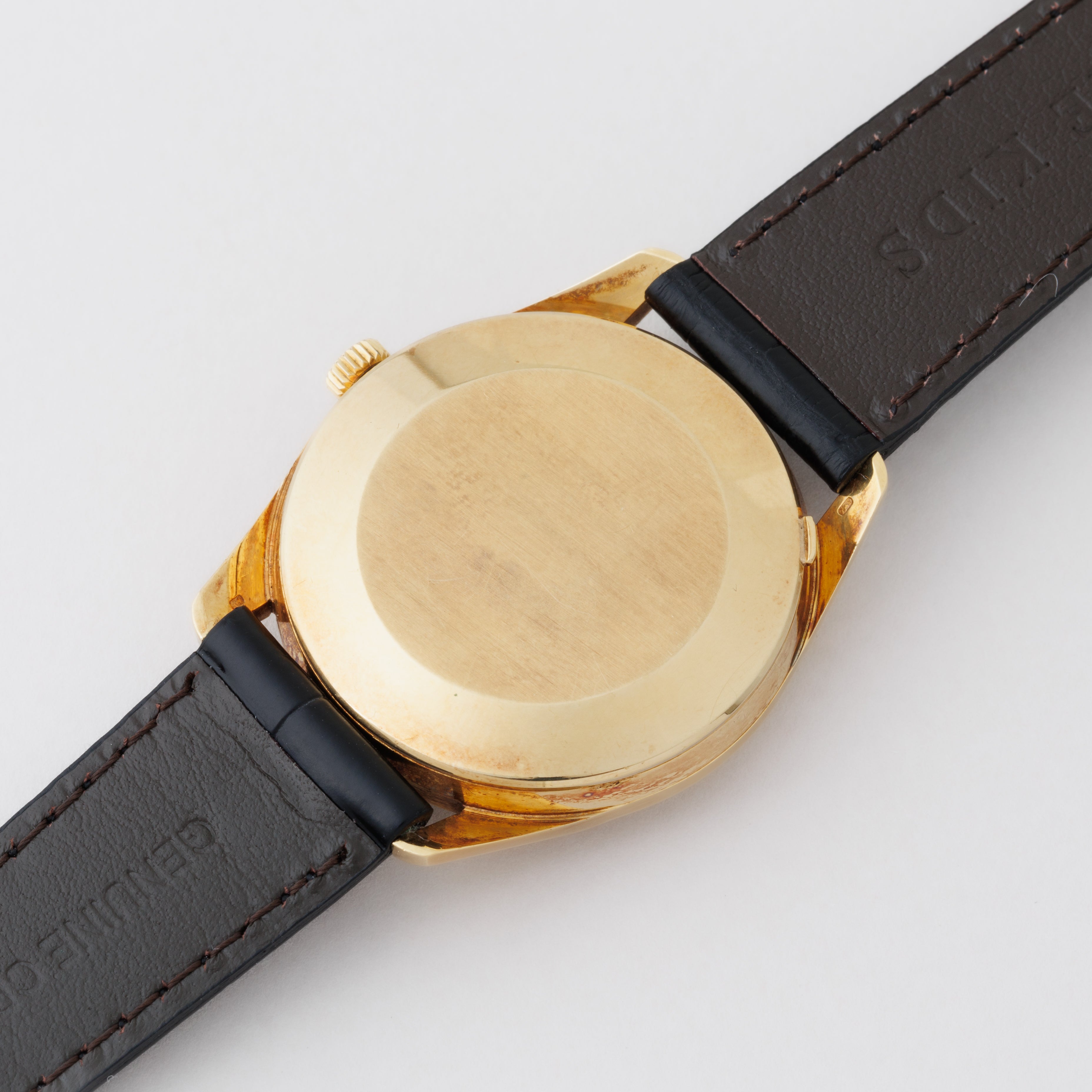 IWC ラウンドケース 1969年製 Ref.R810A 18金無垢 自動巻き Cal.8541B 純正革ベルト、尾錠付き