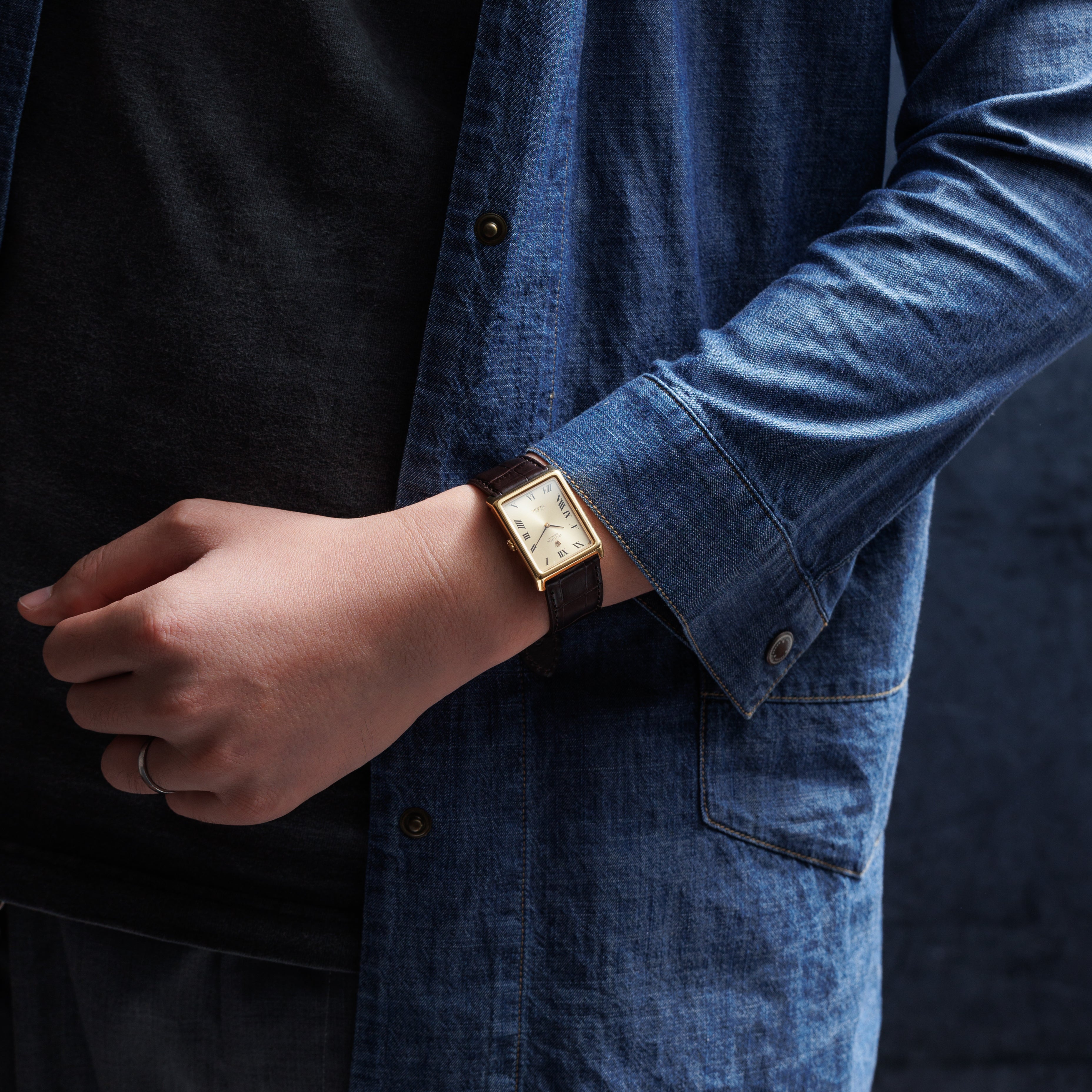 ロレックス チェリーニ 1975年製 Ref.4105 18金無垢 レクタンギュラー