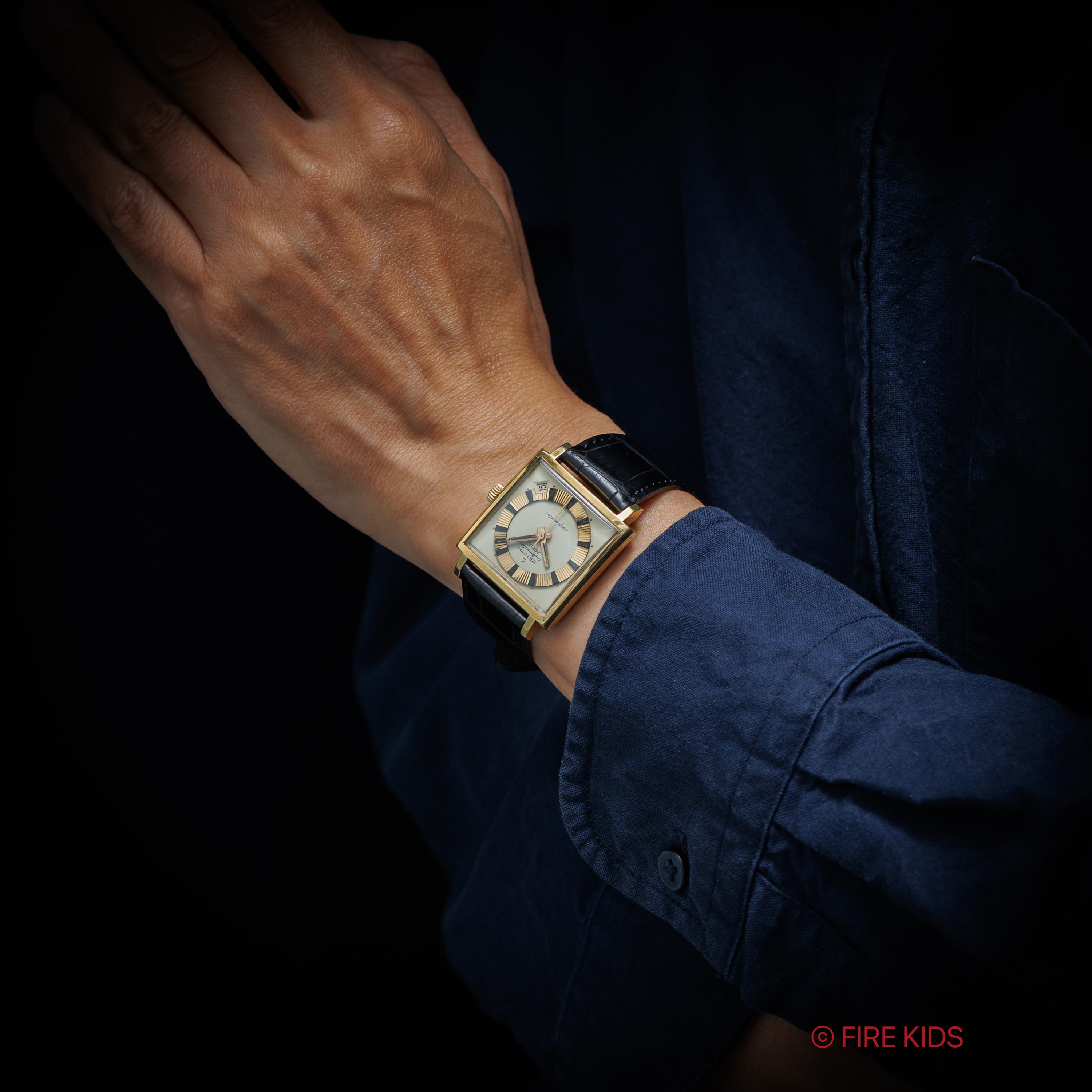 ゼニス スクエアケース レスピレーター 1970年代製ハイビート自動巻き トップゴールド