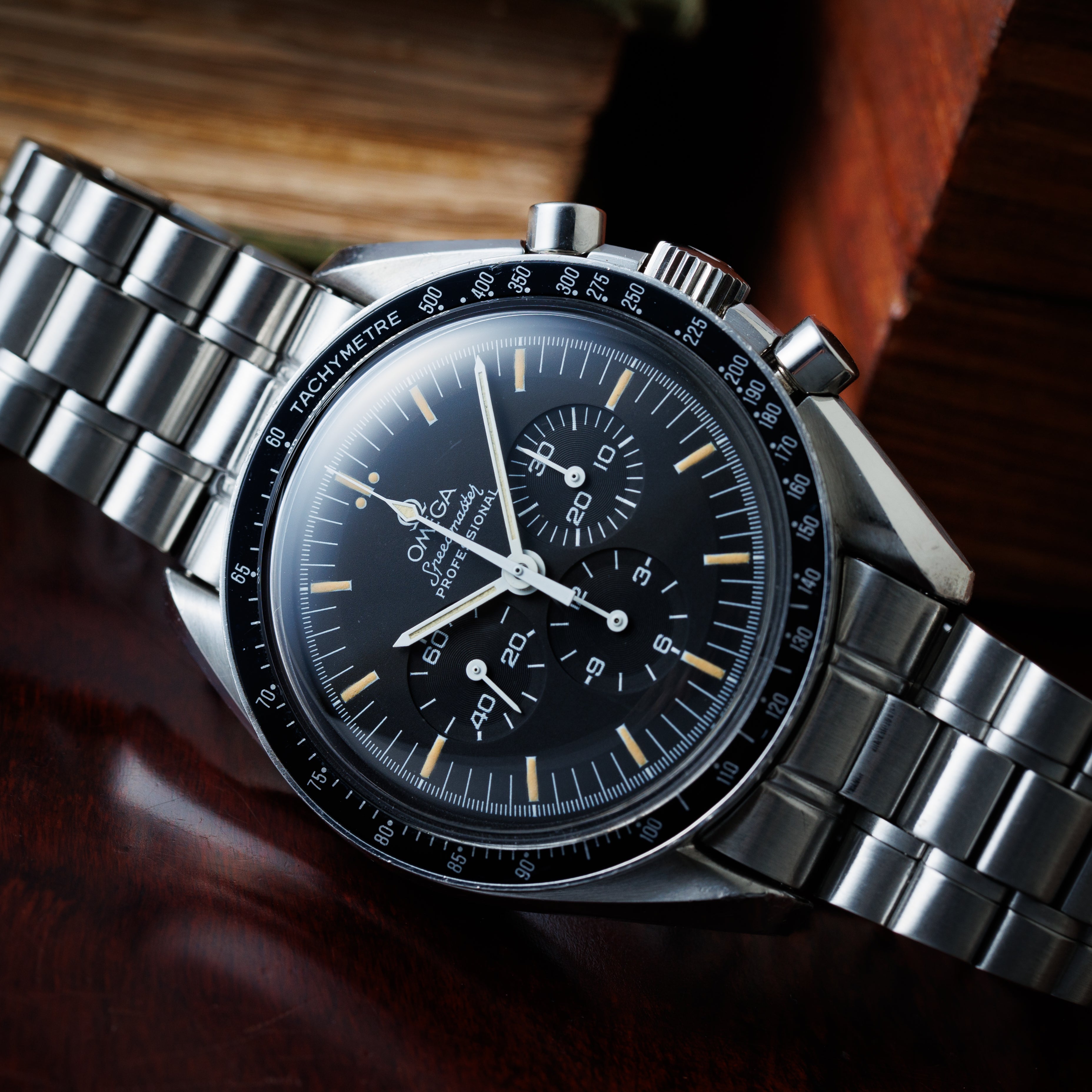 オメガ スピードマスター プロフェッショナル 5th 1992年製 Ref.ST145022 下がりr
