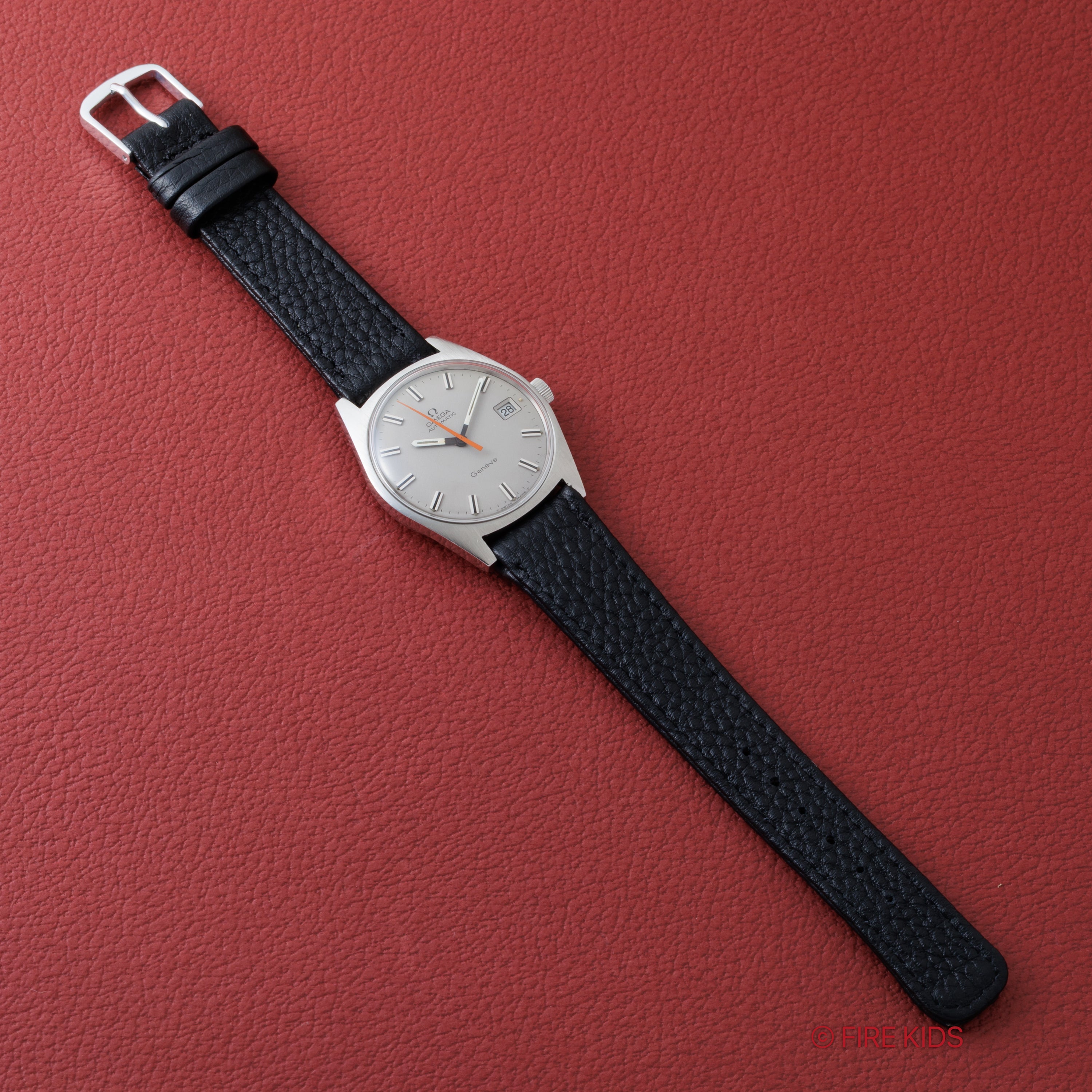 オメガ ジュネーブ 1968年製 Ref.166041 自動巻き グレーダイヤル オレンジ秒針