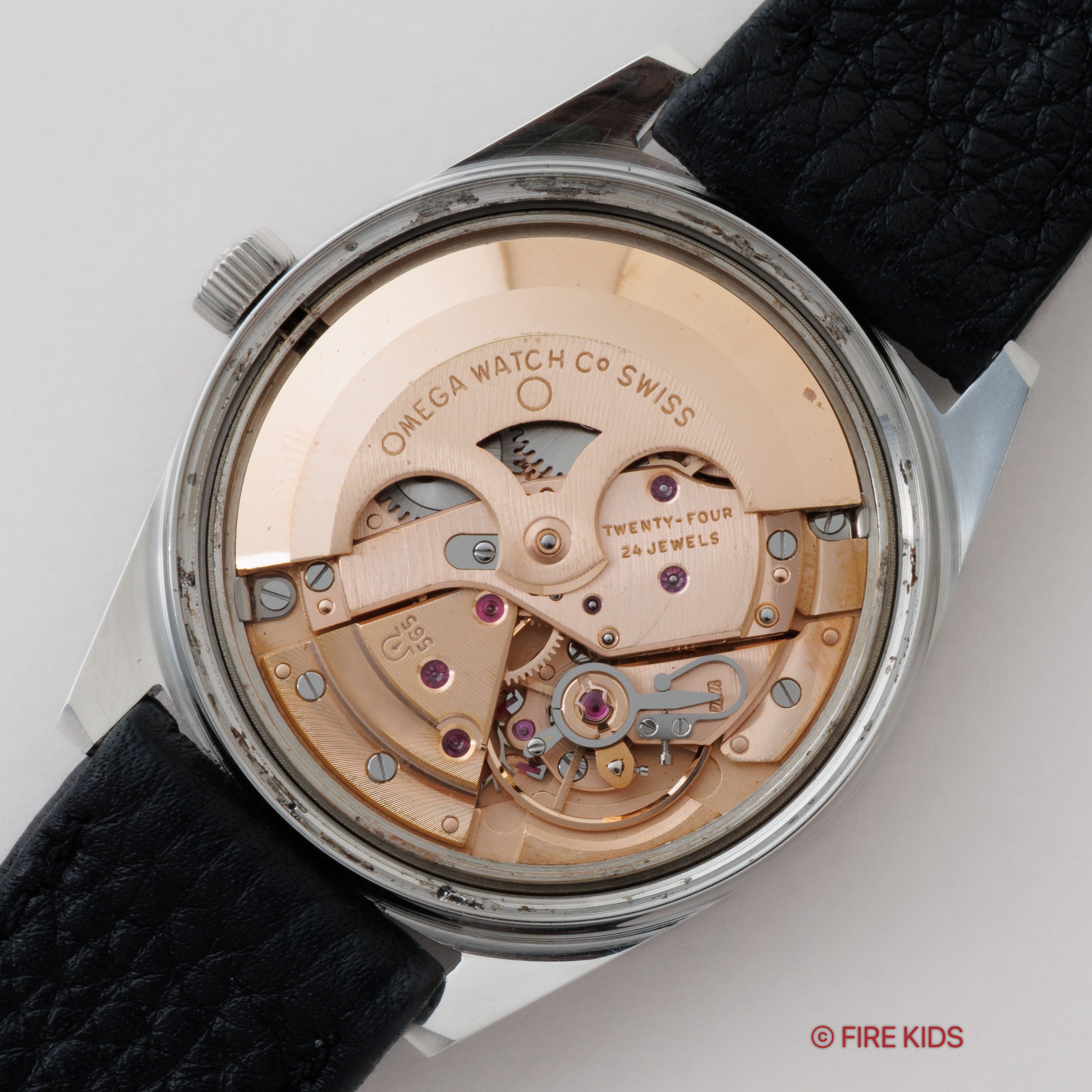 オメガ ジュネーブ 1968年製 Ref.166041 自動巻き グレーダイヤル オレンジ秒針