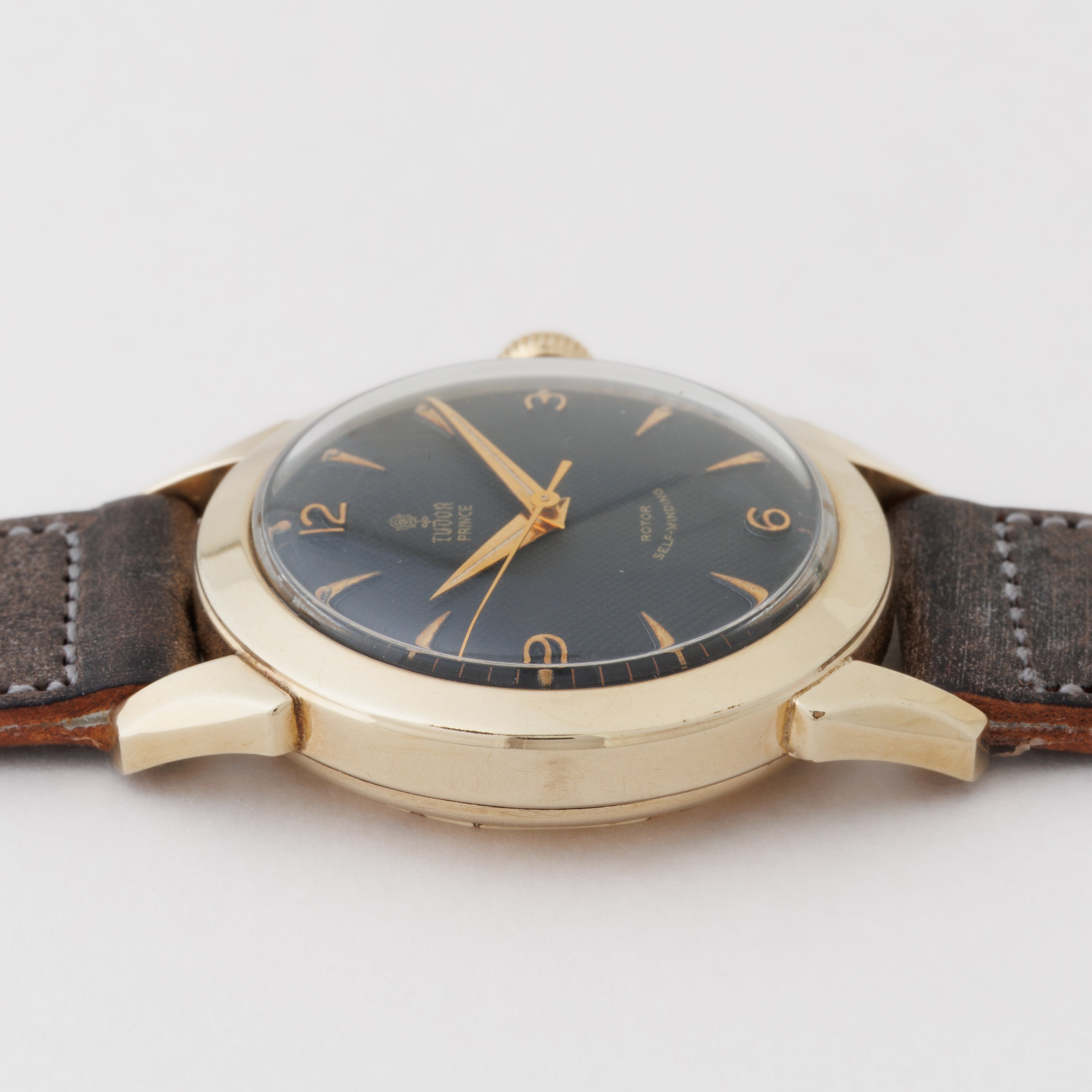 チューダー 小薔薇プリンス ブラックギョーシェダイヤル 1950年代製 自動巻 Cal.390 バタフライローター 10KGF