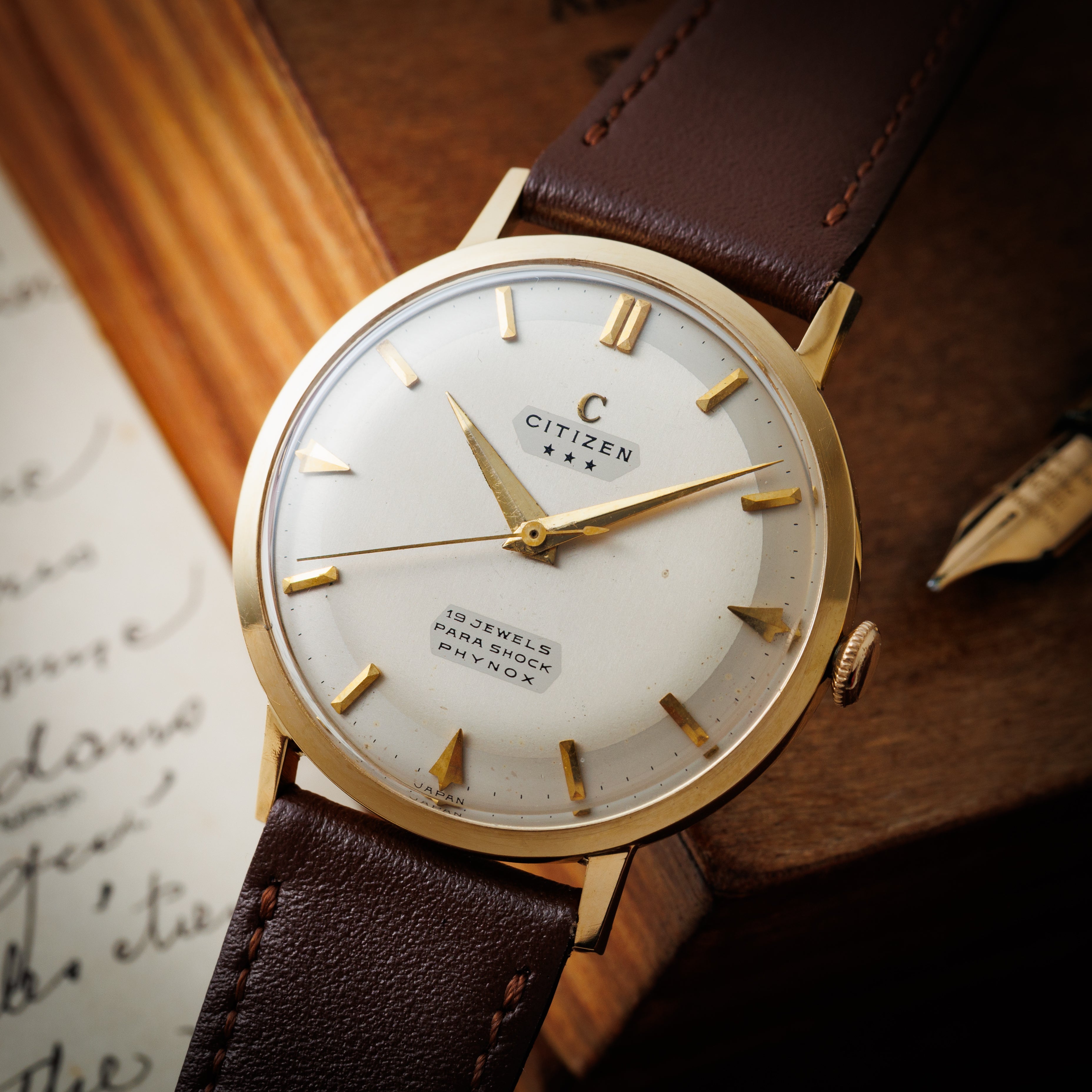 シチズン 18金無垢ケース パラショック 1957年製 スリースター 特別調整品 手巻き