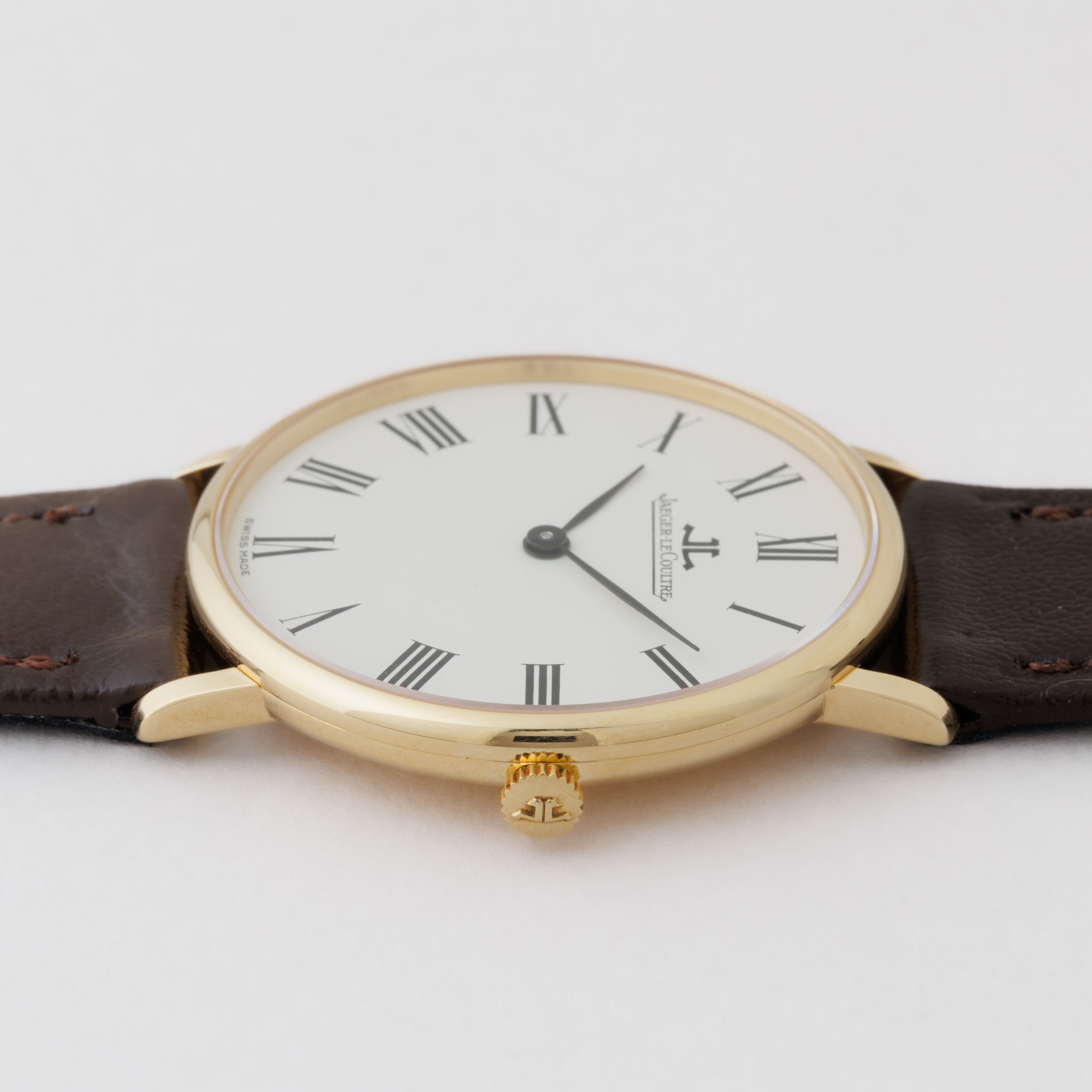 ジャガー・ルクルト ラウンド ホワイトローマンダイヤル 1960年代 18金無垢 手巻き Ref.9124-21 Cal.818/3 純正尾錠付き
