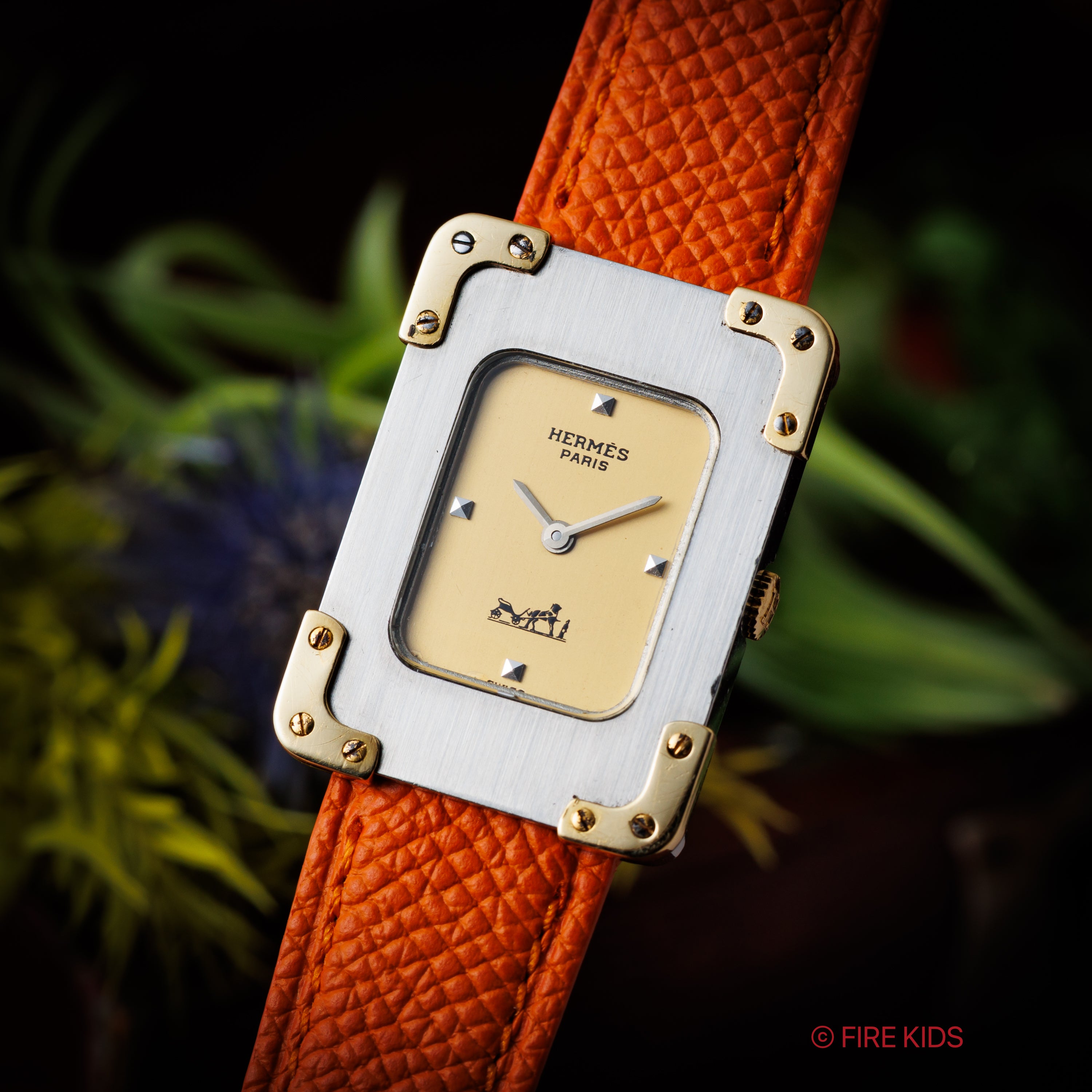 エルメス クロアジュール レクタンギュラー アイボリーダイアル 手巻き 1980年代製