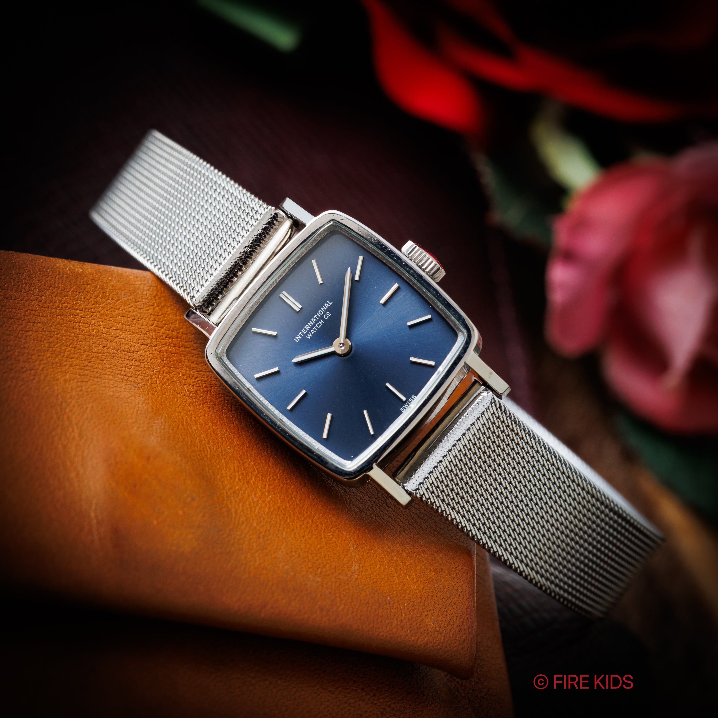 IWC インターナショナルウォッチカンパニー Ref.4174 ブルーダイヤル 1972年製 Cal.412 レディースウォッチ