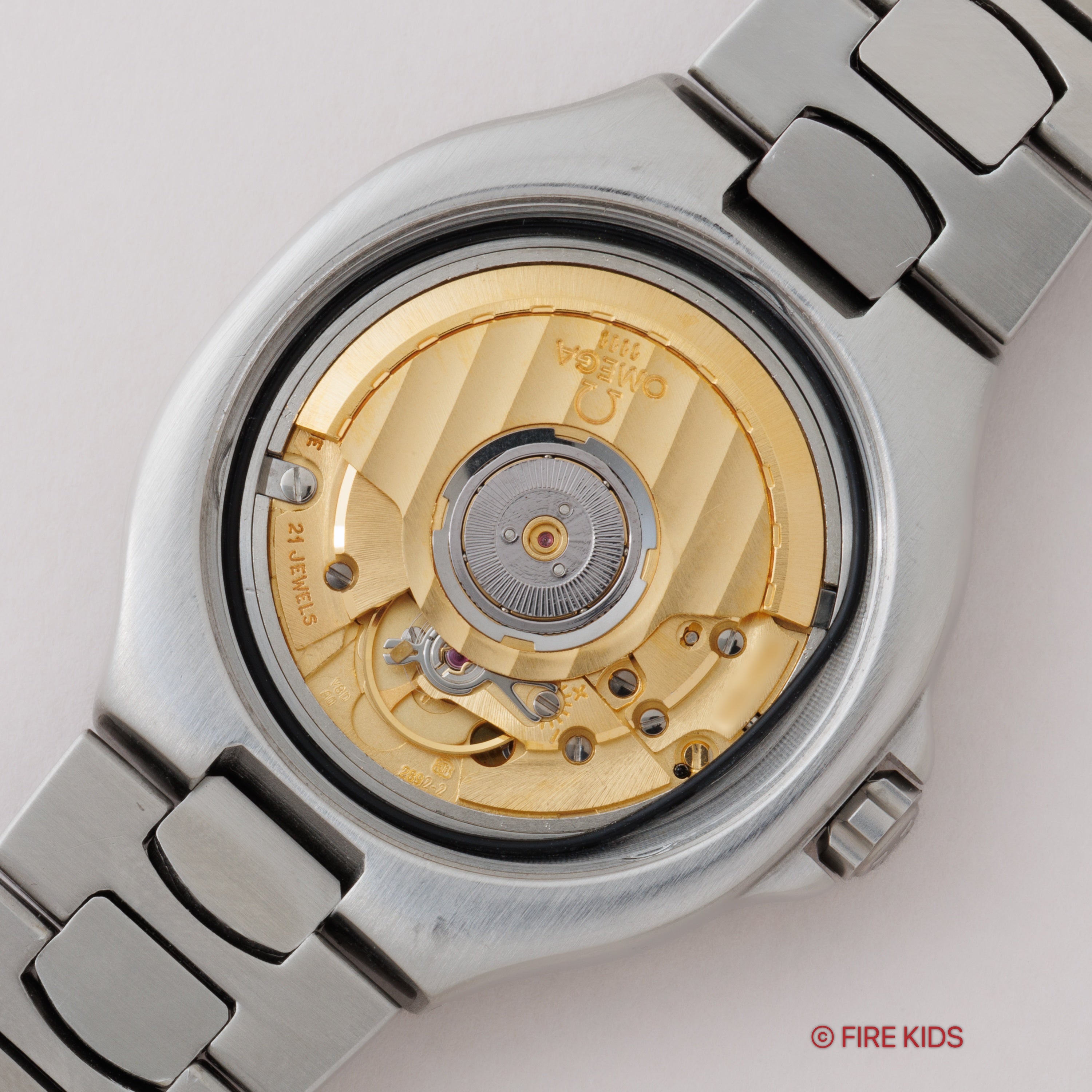 オメガ シーマスター200m プレボンド ミッドサイズ 1988年製 自動巻き ジェンタデザイン