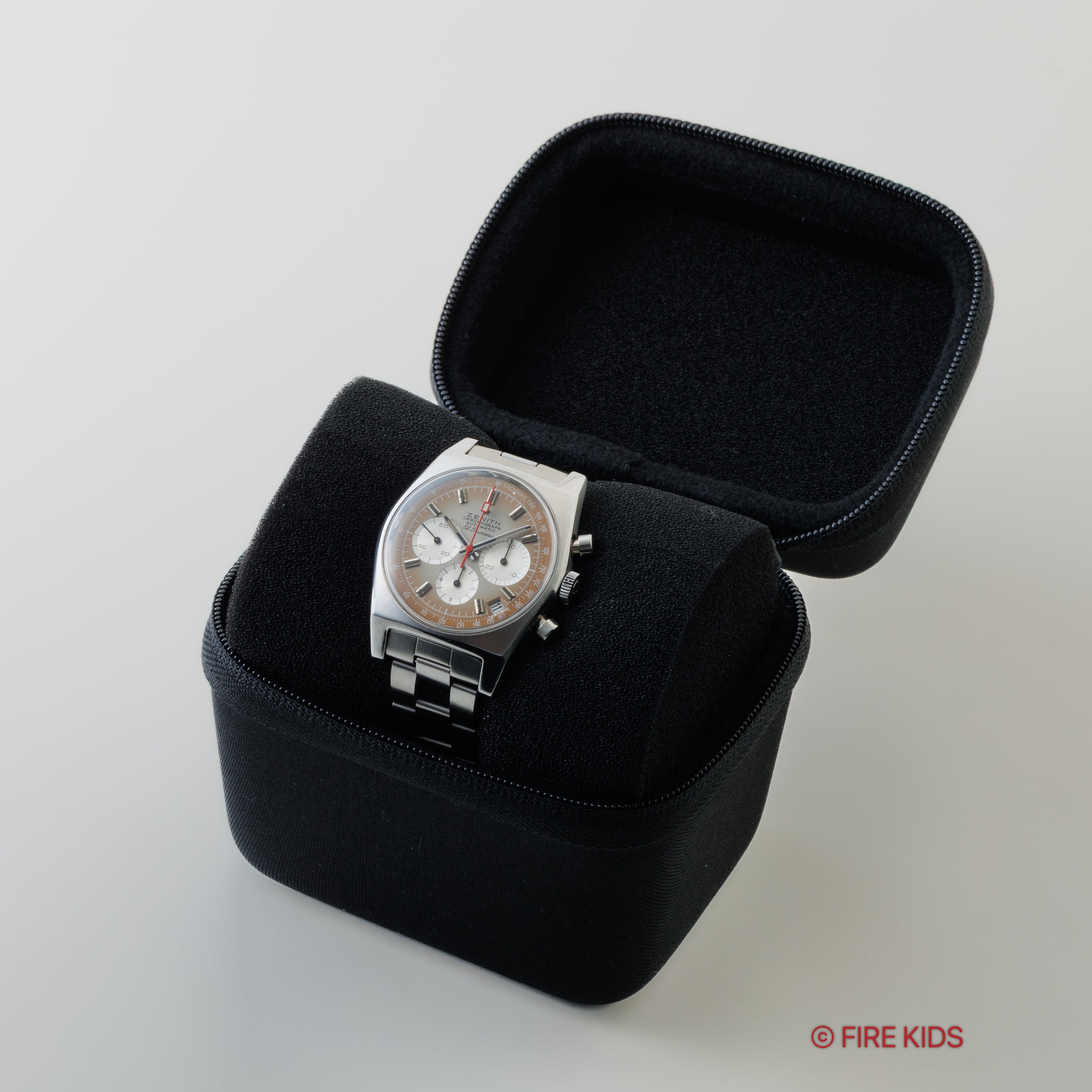 ゼニス エルプリメロ 1970年製(昭和45年製) Ref.A385 ケース、アーカイブ、2024年1月本国修理納品書付き