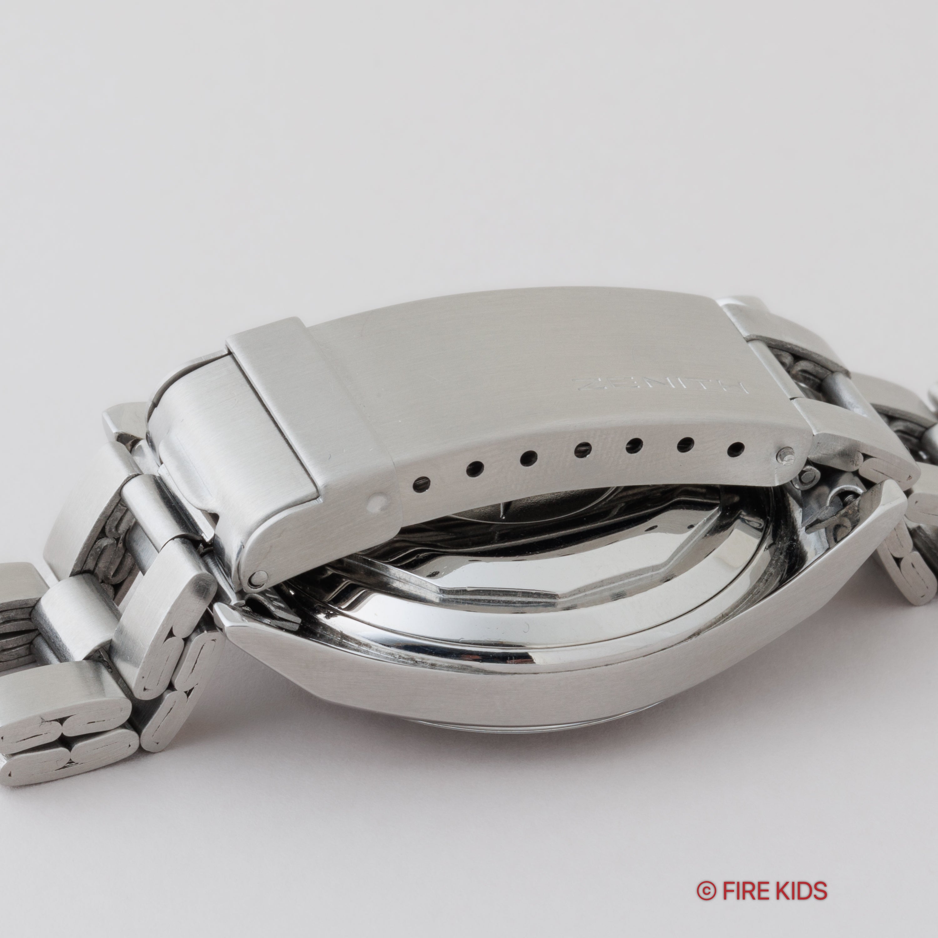 ゼニス エルプリメロ 1970年製(昭和45年製) Ref.A385 ケース、アーカイブ、2024年1月本国修理納品書付き