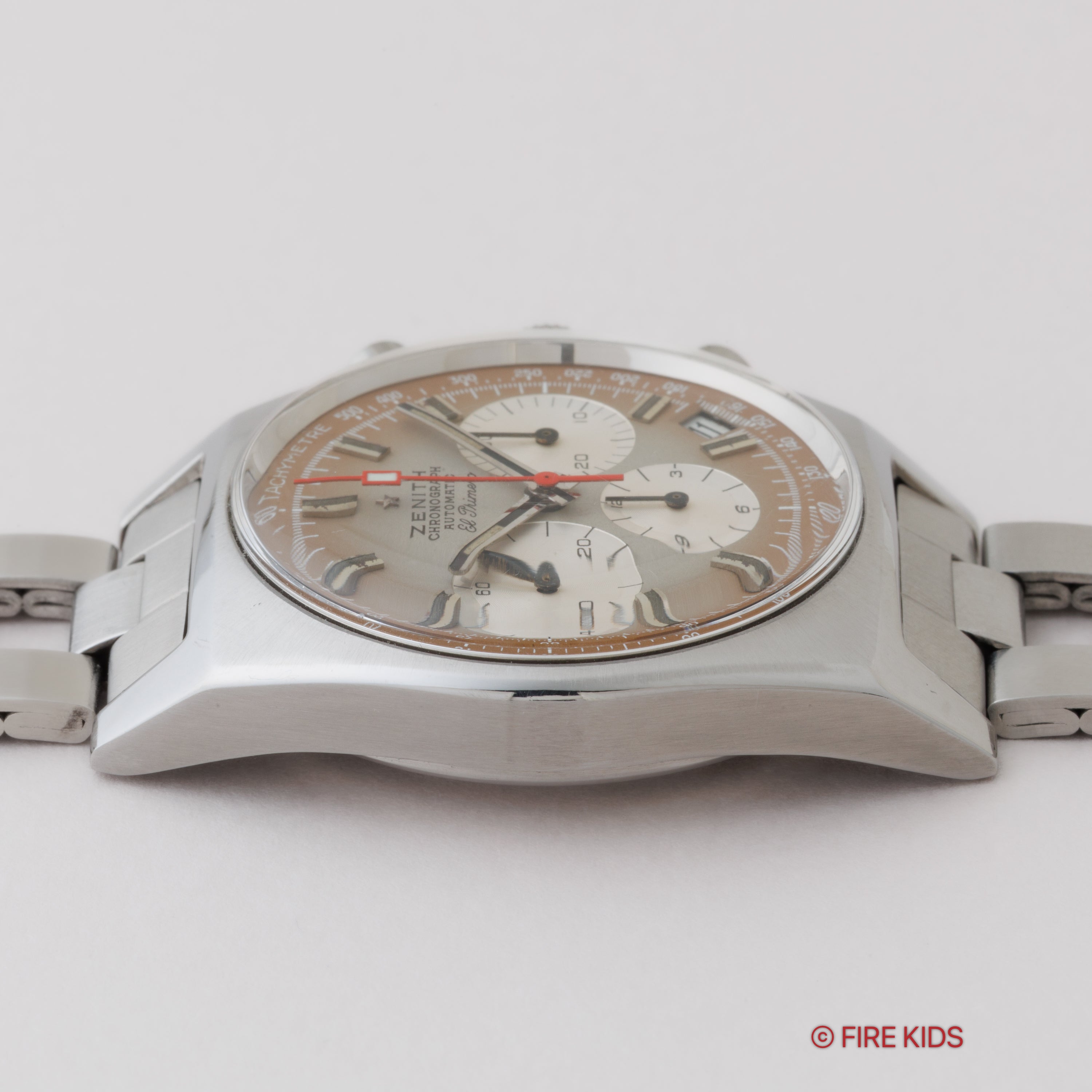 ゼニス エルプリメロ 1970年製(昭和45年製) Ref.A385 ケース、アーカイブ、2024年1月本国修理納品書付き