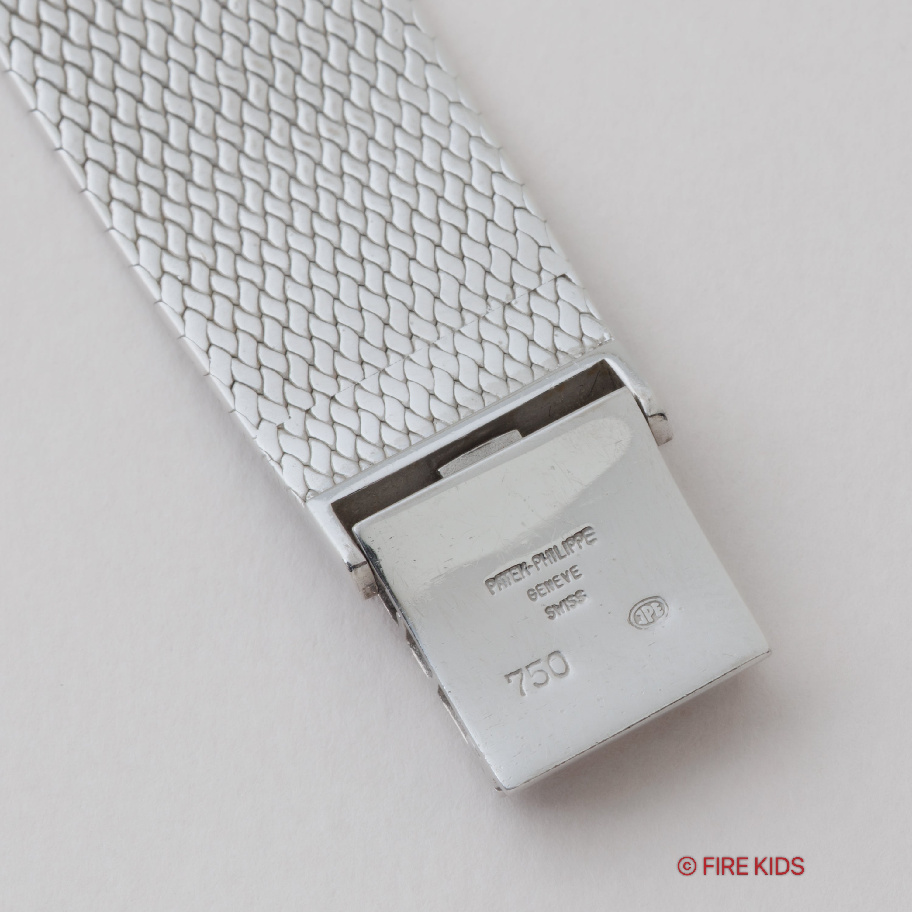 パテック・フィリップ ゴンドーロ ブルーダイヤル 1970年代製 18金無垢ホワイトゴールド 手巻 Cal.177 Ref.3671/G