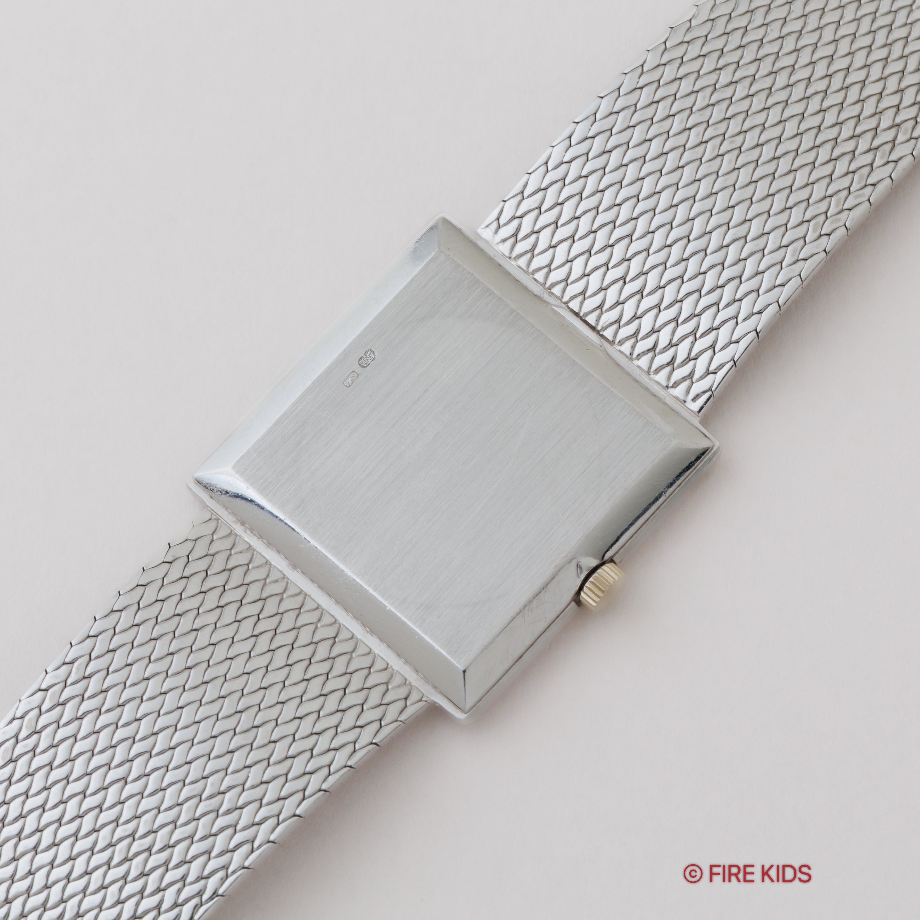 パテック・フィリップ ゴンドーロ ブルーダイヤル 1970年代製 18金無垢ホワイトゴールド 手巻 Cal.177 Ref.3671/G