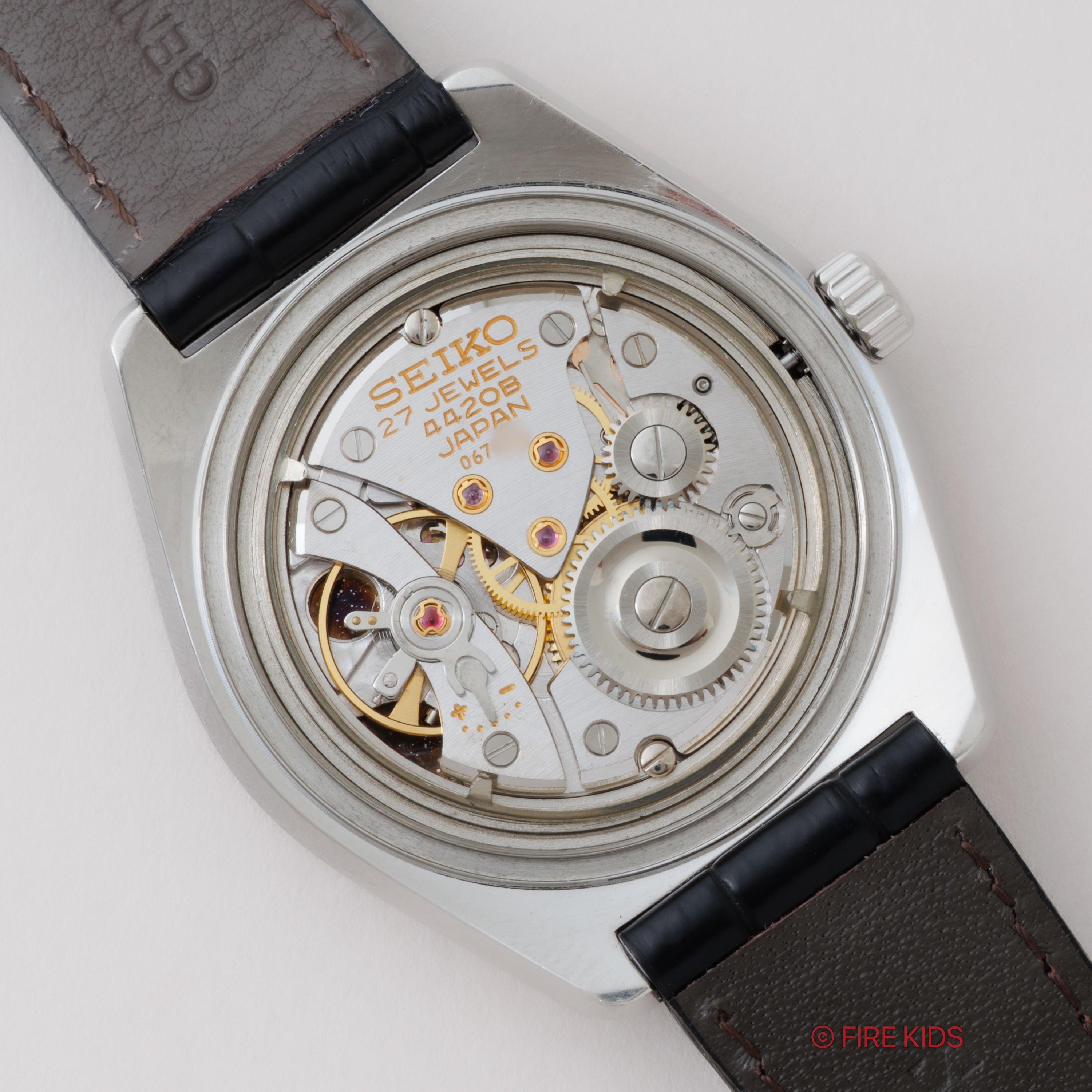 グランドセイコー 1966年製 Ref.4420-9000 44GS 前期 ロービート手巻き セイコースタイルケース