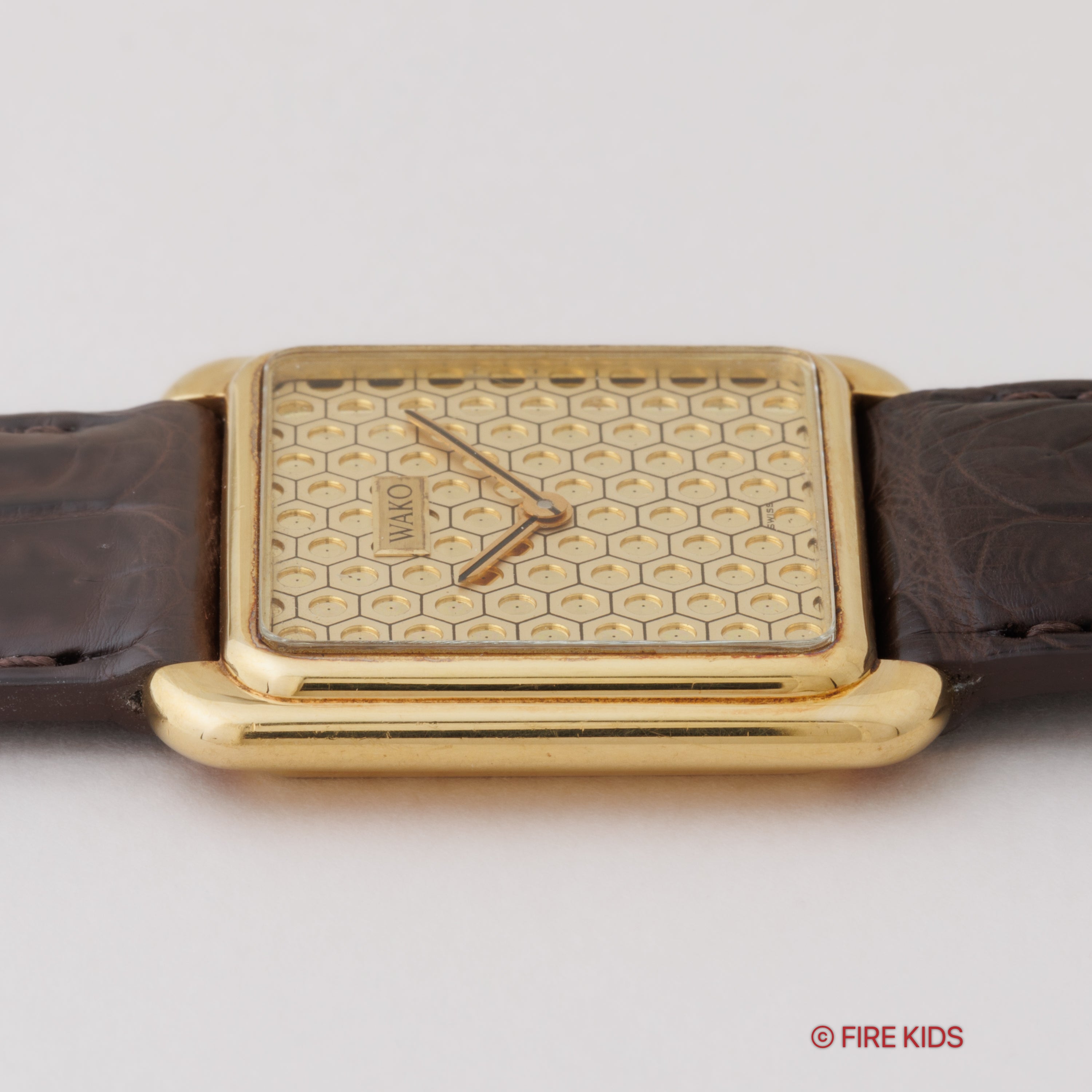 和光 18金無垢レクタンギュラーケース 1980年代製 手巻 スイスEBEL社製ムーブメント エンボスダイヤル