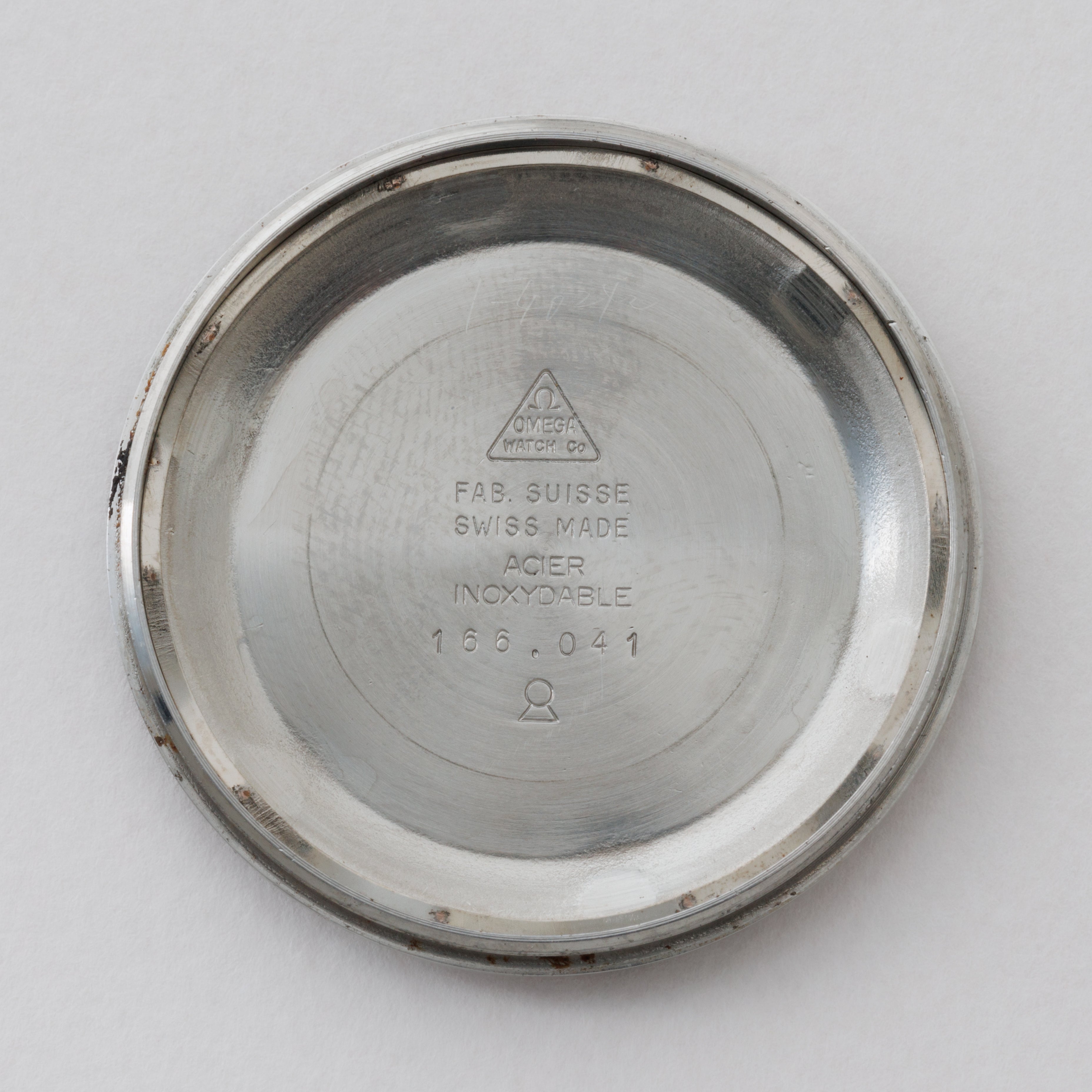 オメガ ジュネーブ 1968年製 Ref.166.041 自動巻き トノー型ケース