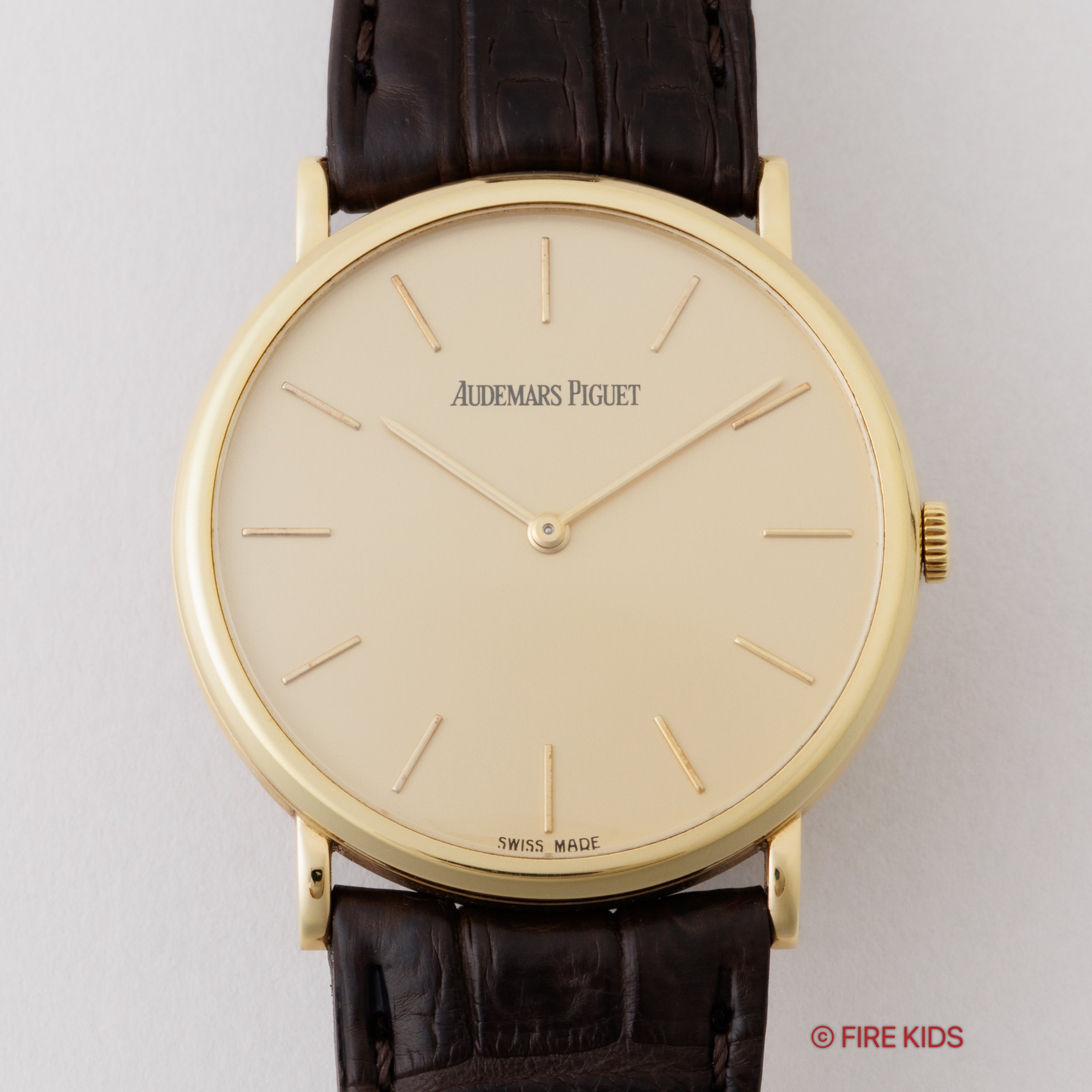 オーデマ・ピゲ 18金無垢イエローゴールド エクストラフラット 1990年代製 手巻 Cal.2080 18KYG純正尾錠付き