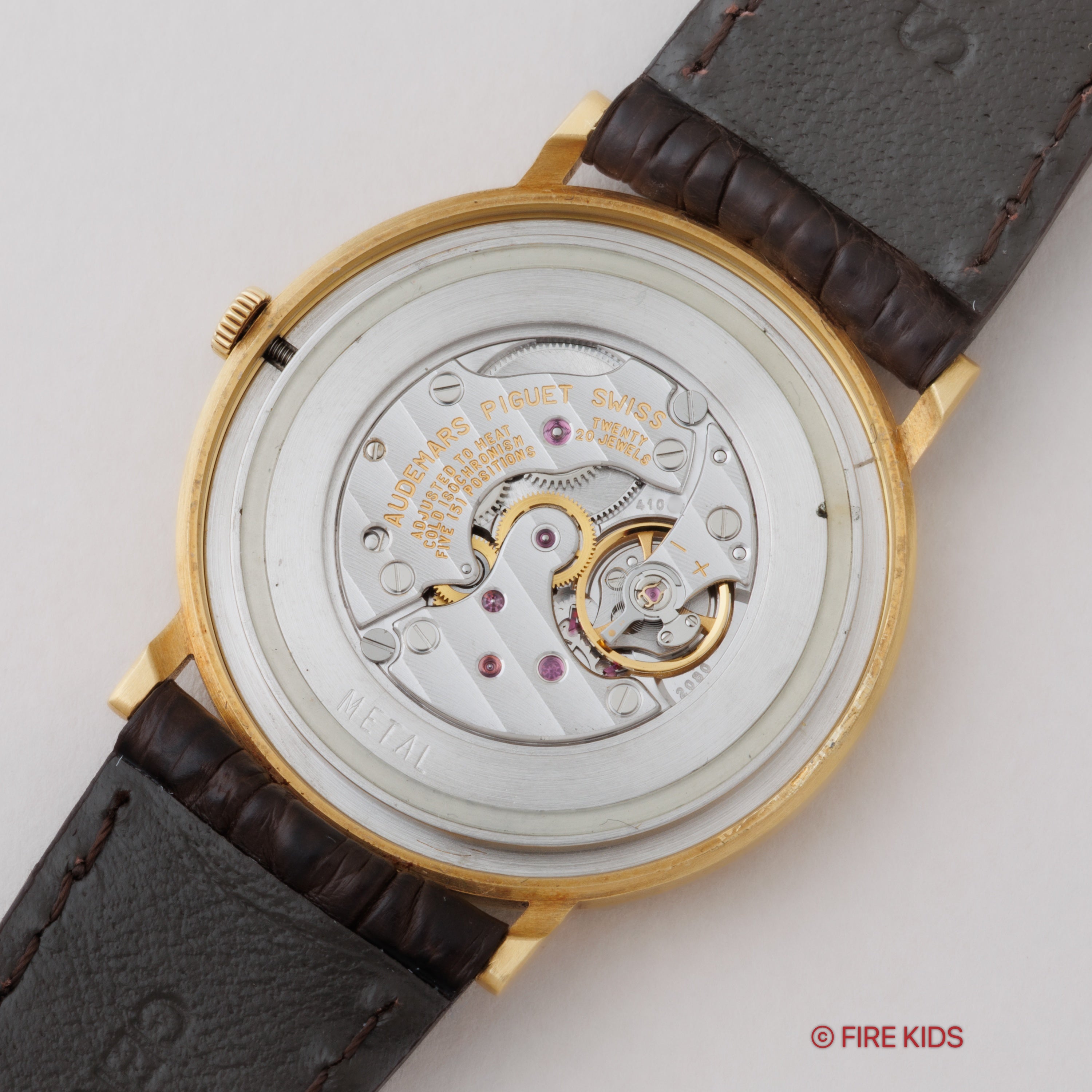 オーデマ・ピゲ 18金無垢イエローゴールド エクストラフラット 1990年代製 手巻 Cal.2080 18KYG純正尾錠付き