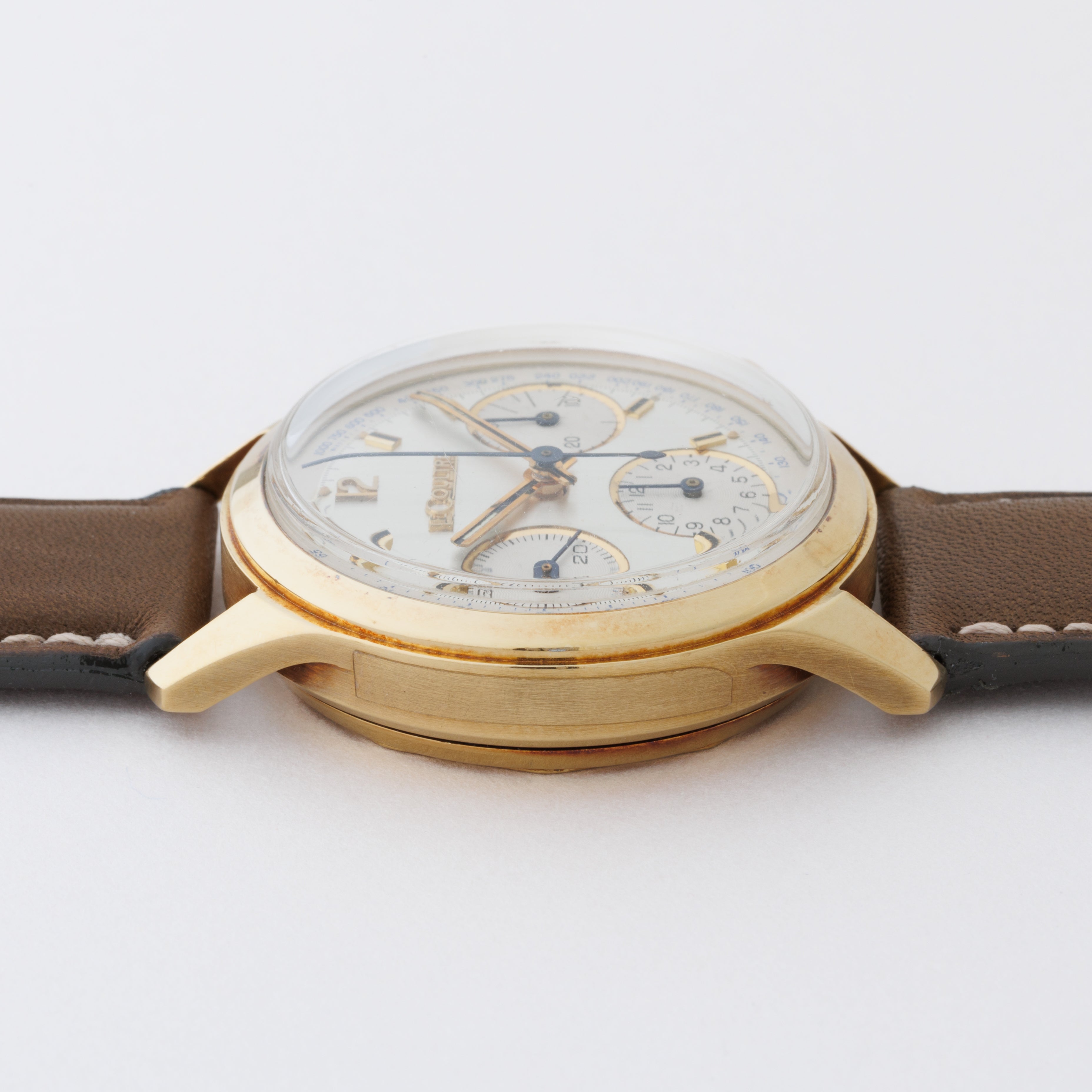 ルクルト 18金無垢防水ケース 3レジスタークロノグラフ バルジュー72搭載 1960年代製トリプルサイン